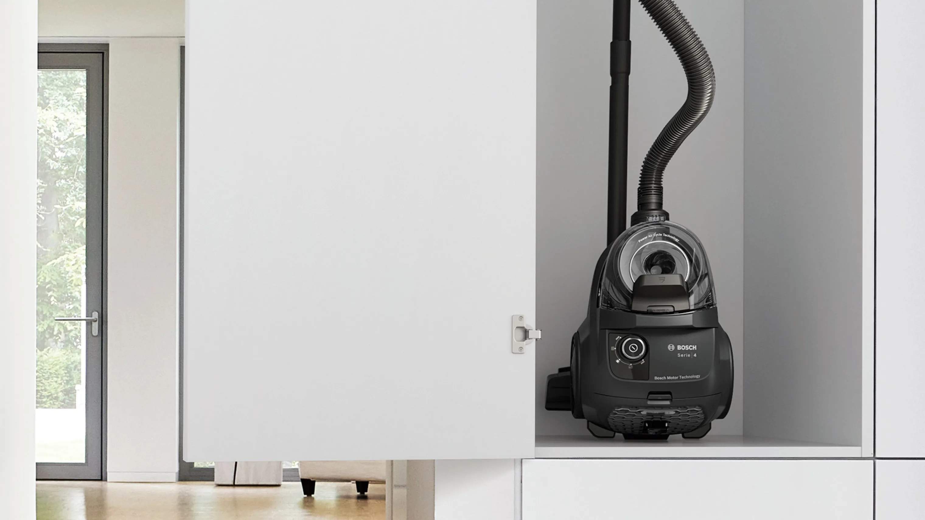 Bosch Støvsugere Poseløs støvsuger BGC21X300 Serie 4 i Sort, 5