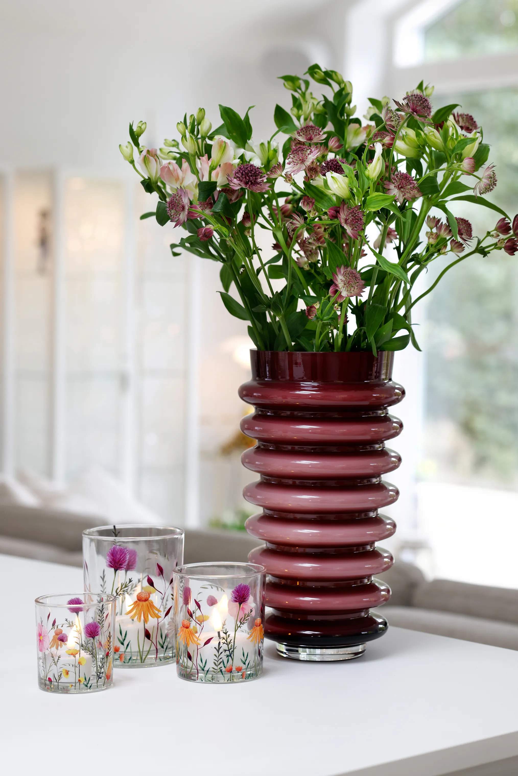 CASA Living Vaser Vase i Lys bordeaux/opal, 2