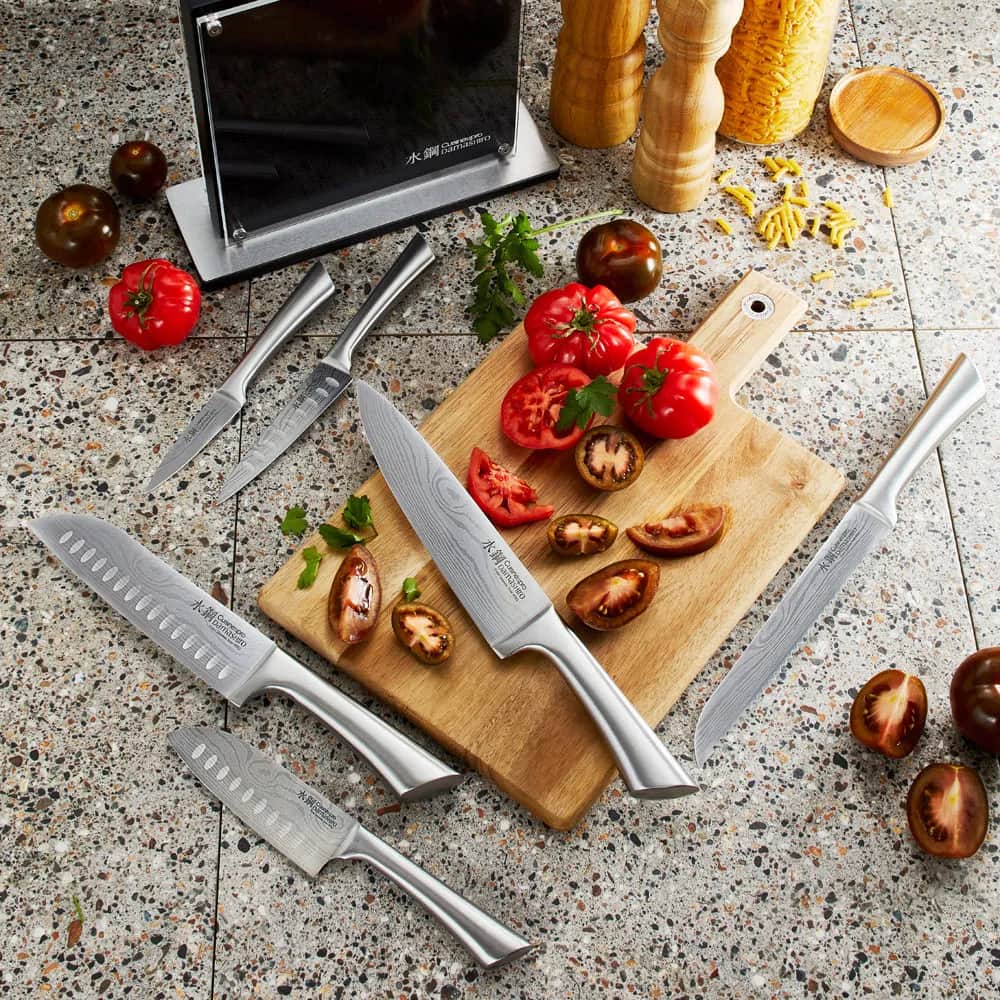 THE CUSTOM CHEF™ Knivblokke med knive Cuisine::pro®
Damashiro® Cuisine::pro Damashiro® Kin Knivblok - 7 dele i Sølvfarvet, 3