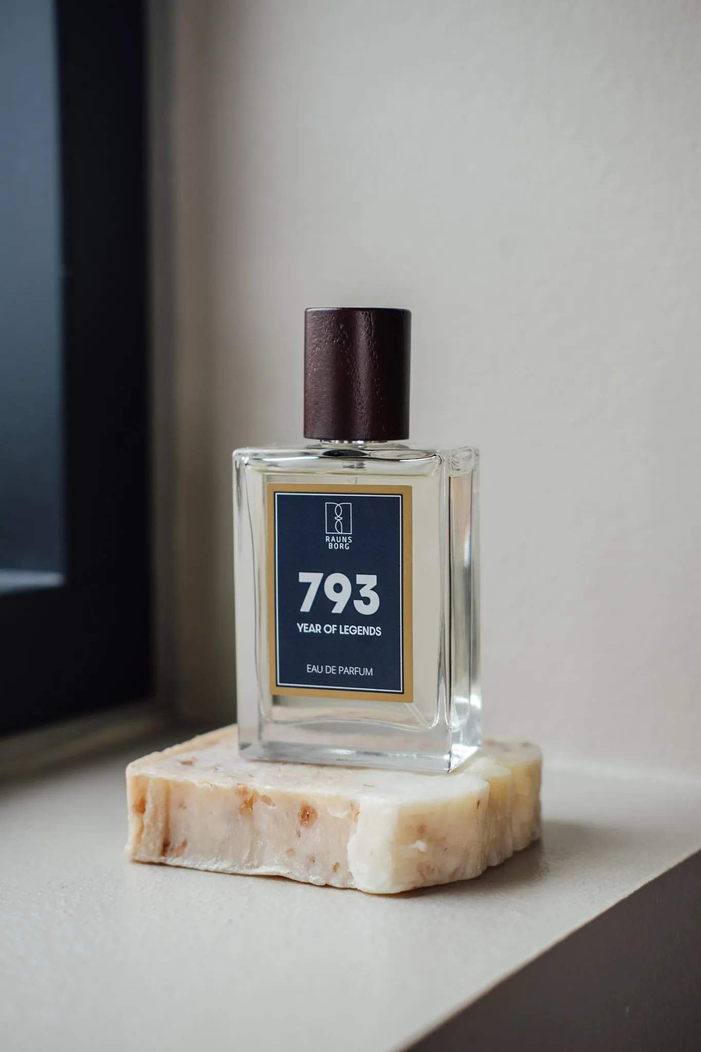 Raunsborg Gaveæsker Parfume - 793 Year Of Legends EDP i Hvid, 2