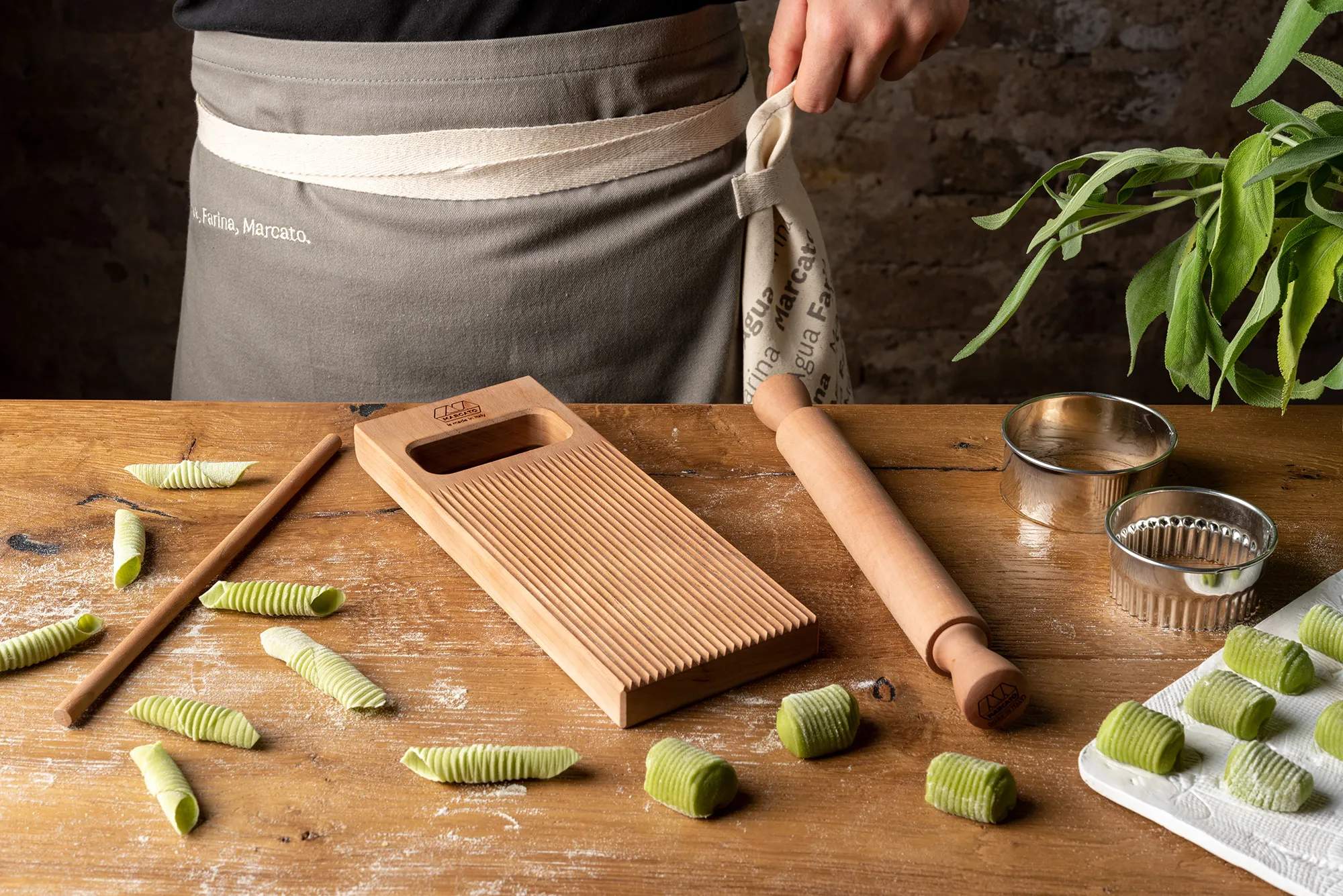 Marcato Pastabræt og pastastativ Gnocchi Like a Pro - Deluxe Gavesæt i Sølvfarvet, 2