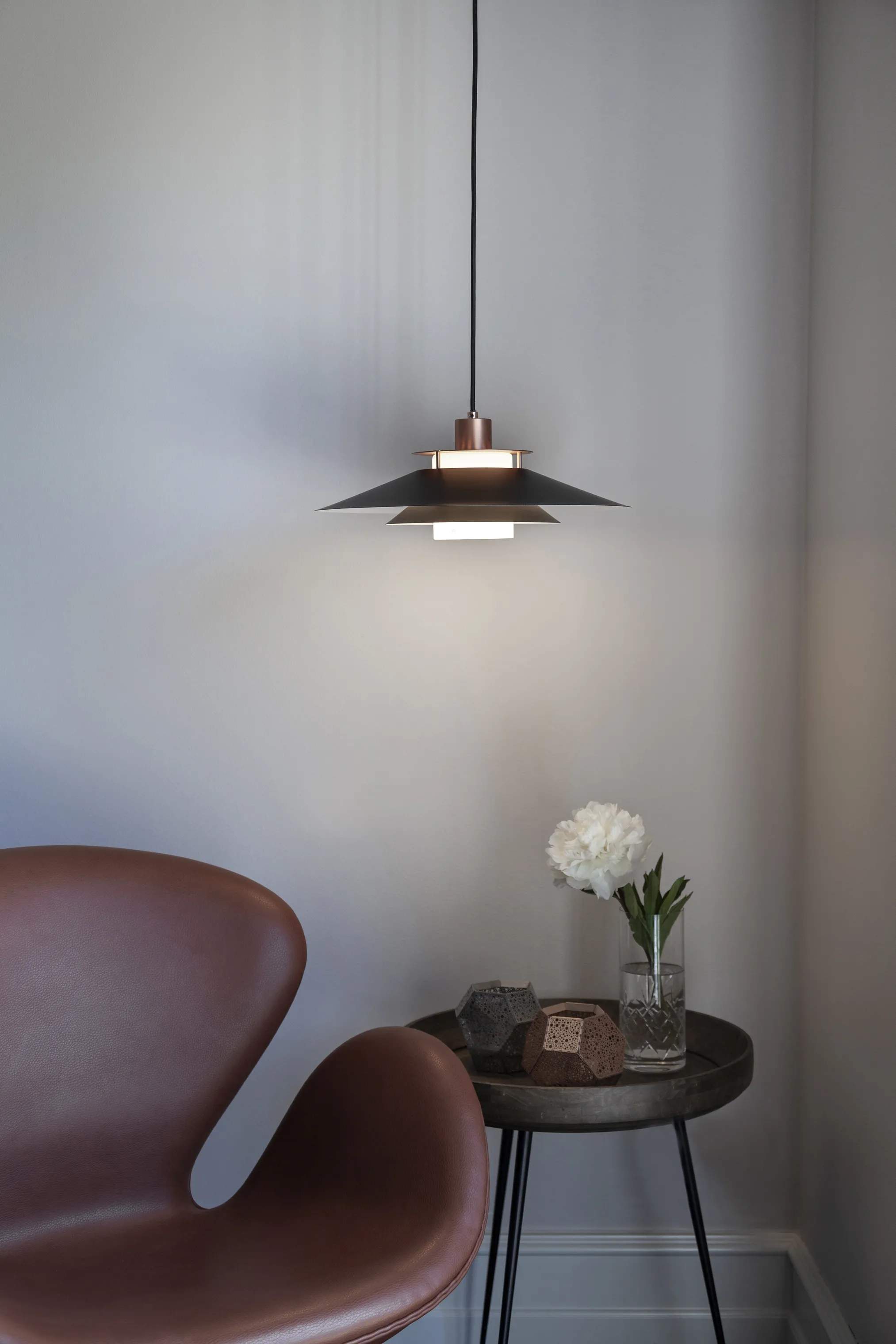 Halo Design Pendler Rivoli Pendel i Sort/kobber, 40 cm, 2