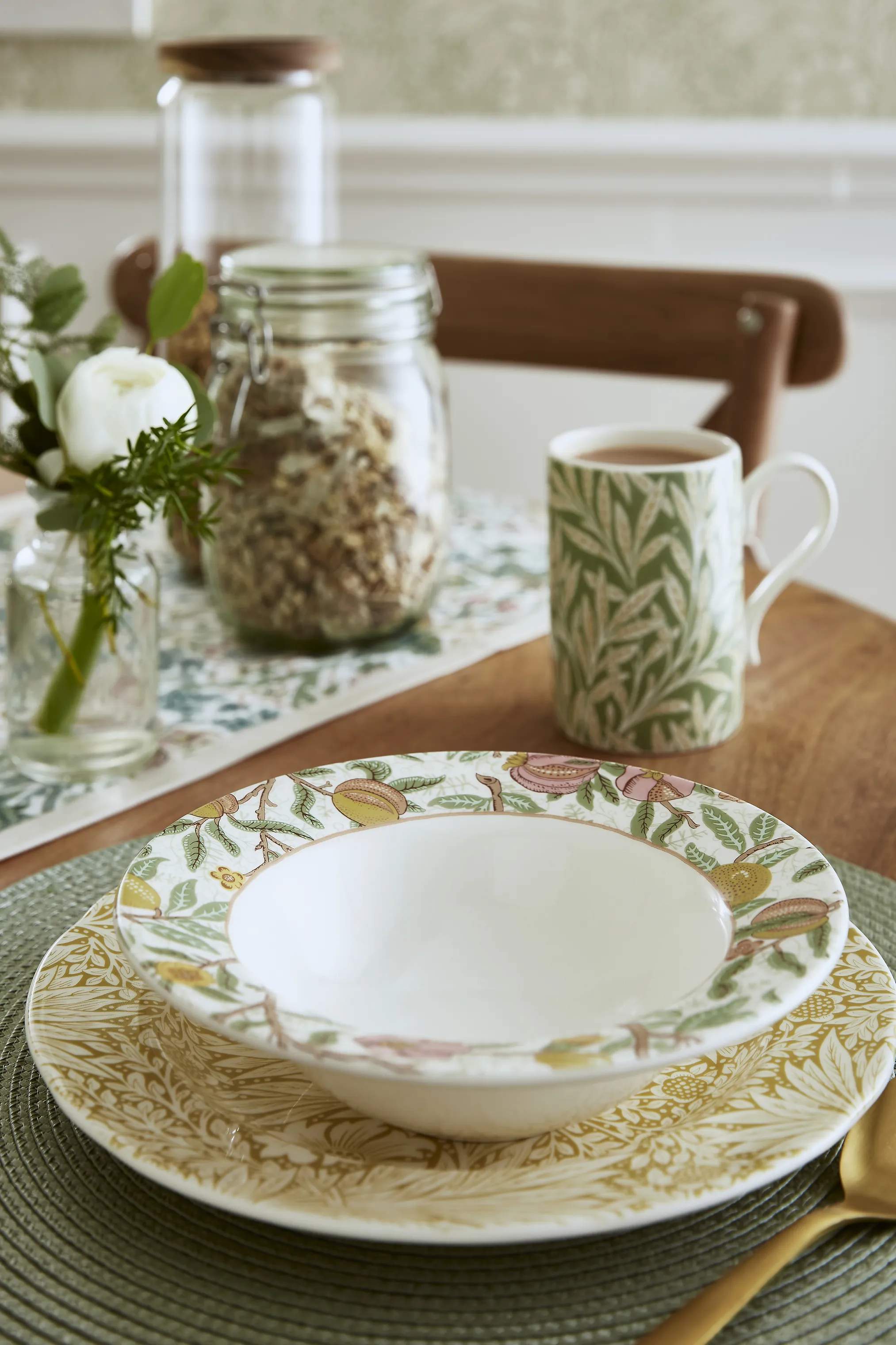 Spode Dybe tallerkener Morris & Co Skål i Lyserød/Grøn/gul/orange, 3