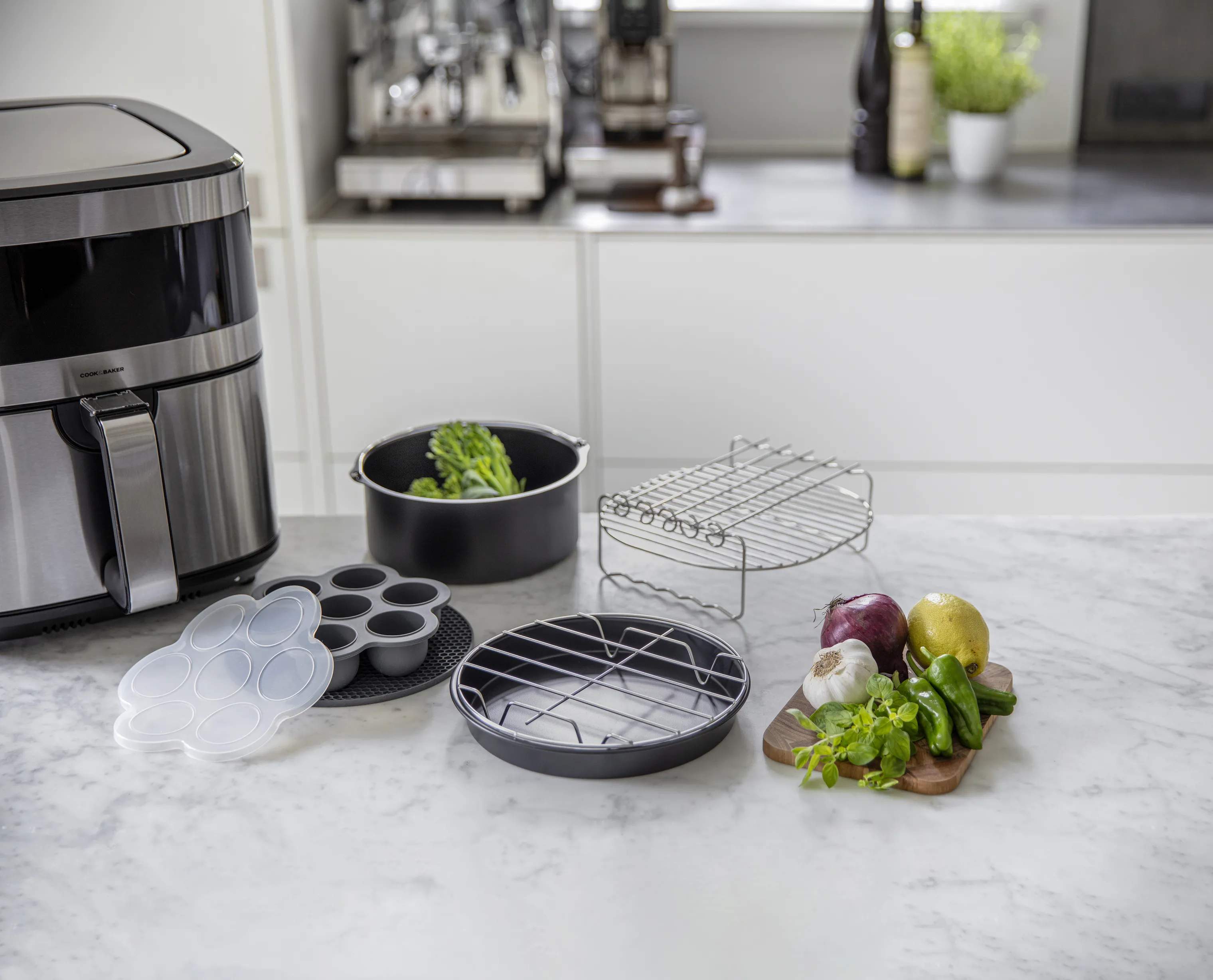 Cook & Baker Tilbehør til airfryers Tilbehørssæt til Airfryer - 6 dele i Sort, 2