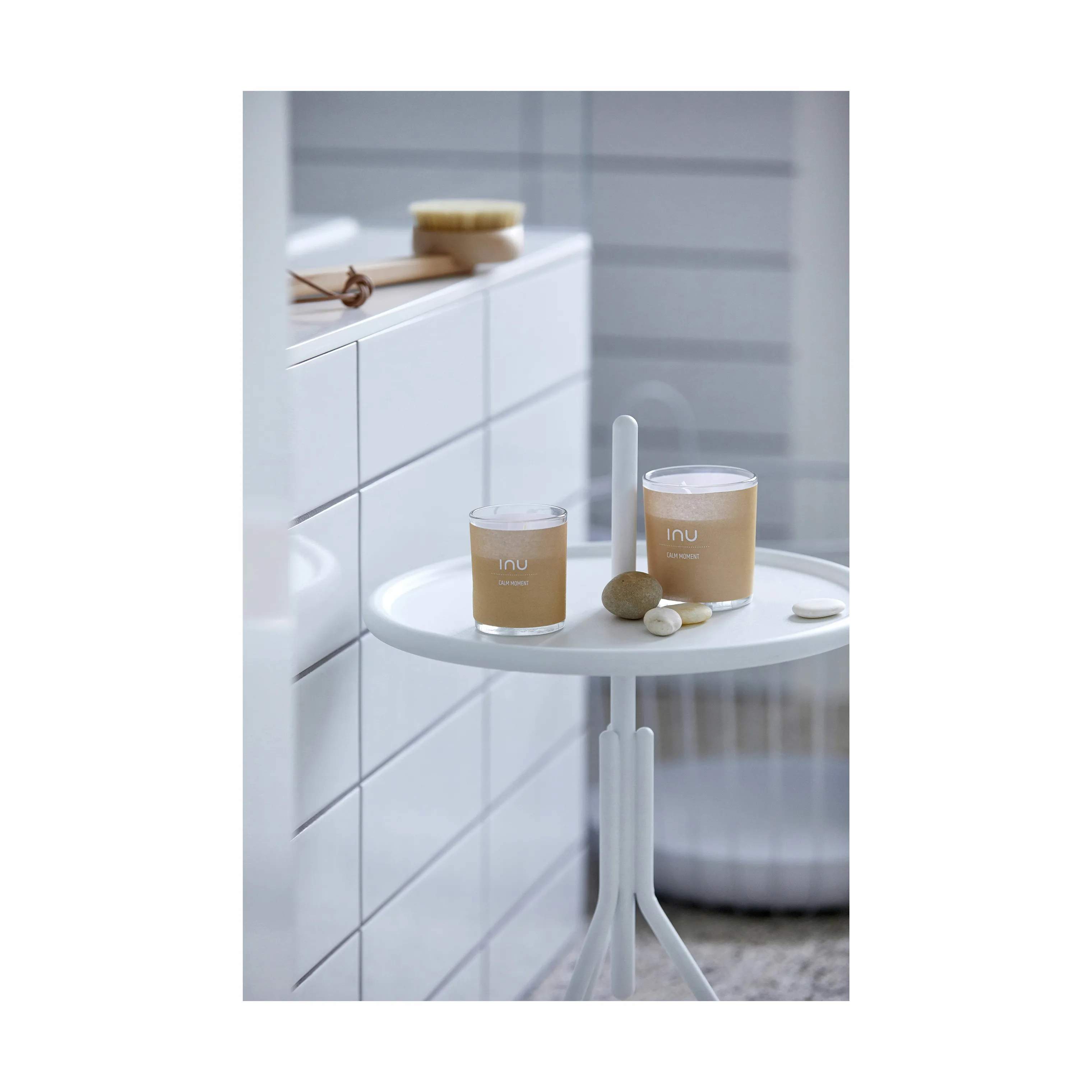 Zone duftlys Inu Duftlys - Calm Moment i Brun, 8,3 cm, 2