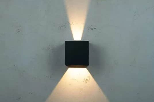 Dyberg Larsen Væglamper Venus Udendørs Væglampe i H10,8 x B10,8 cm, 3