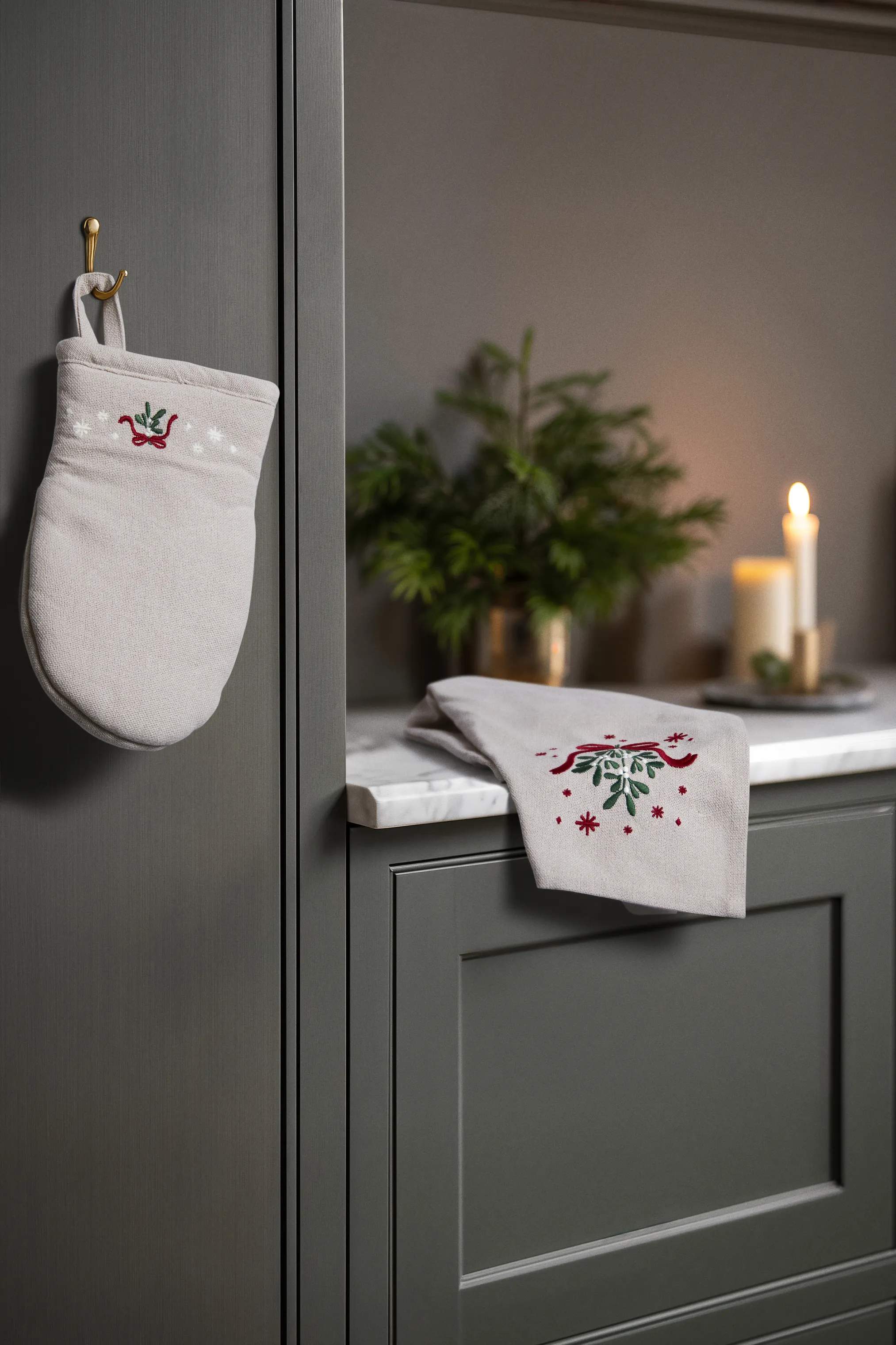 Juna Grydelapper Christmas Fable Ovnhandske i Sand, 2