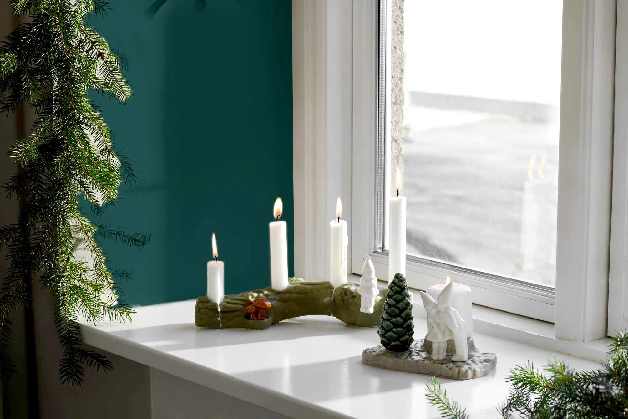 Kähler Kronelysestage Christmas Tales Lysestage - Juleadvent i Hvid, 2