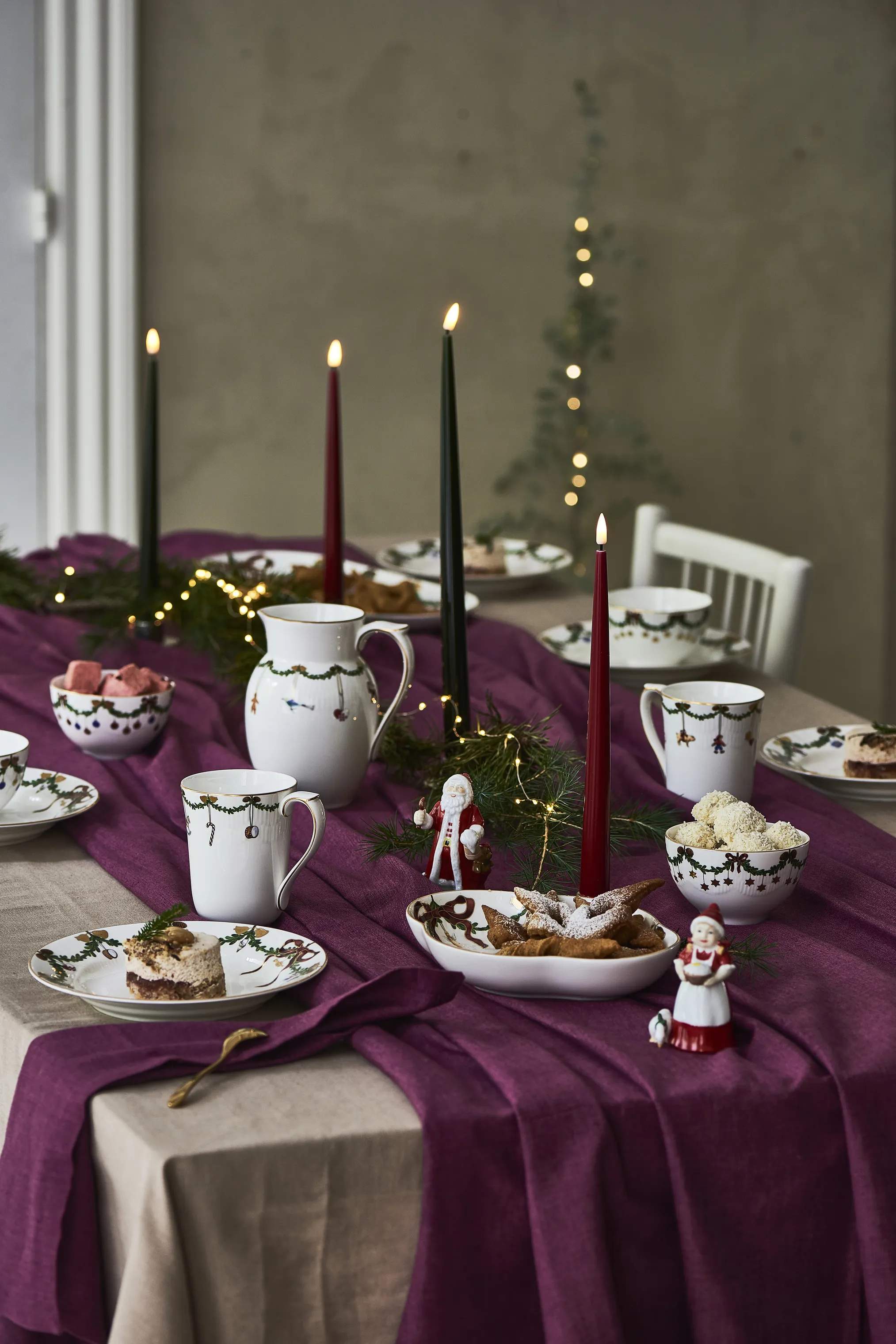 Royal Copenhagen Serveringsfade Stjerne Riflet Jul Fad i 22 cm, 3