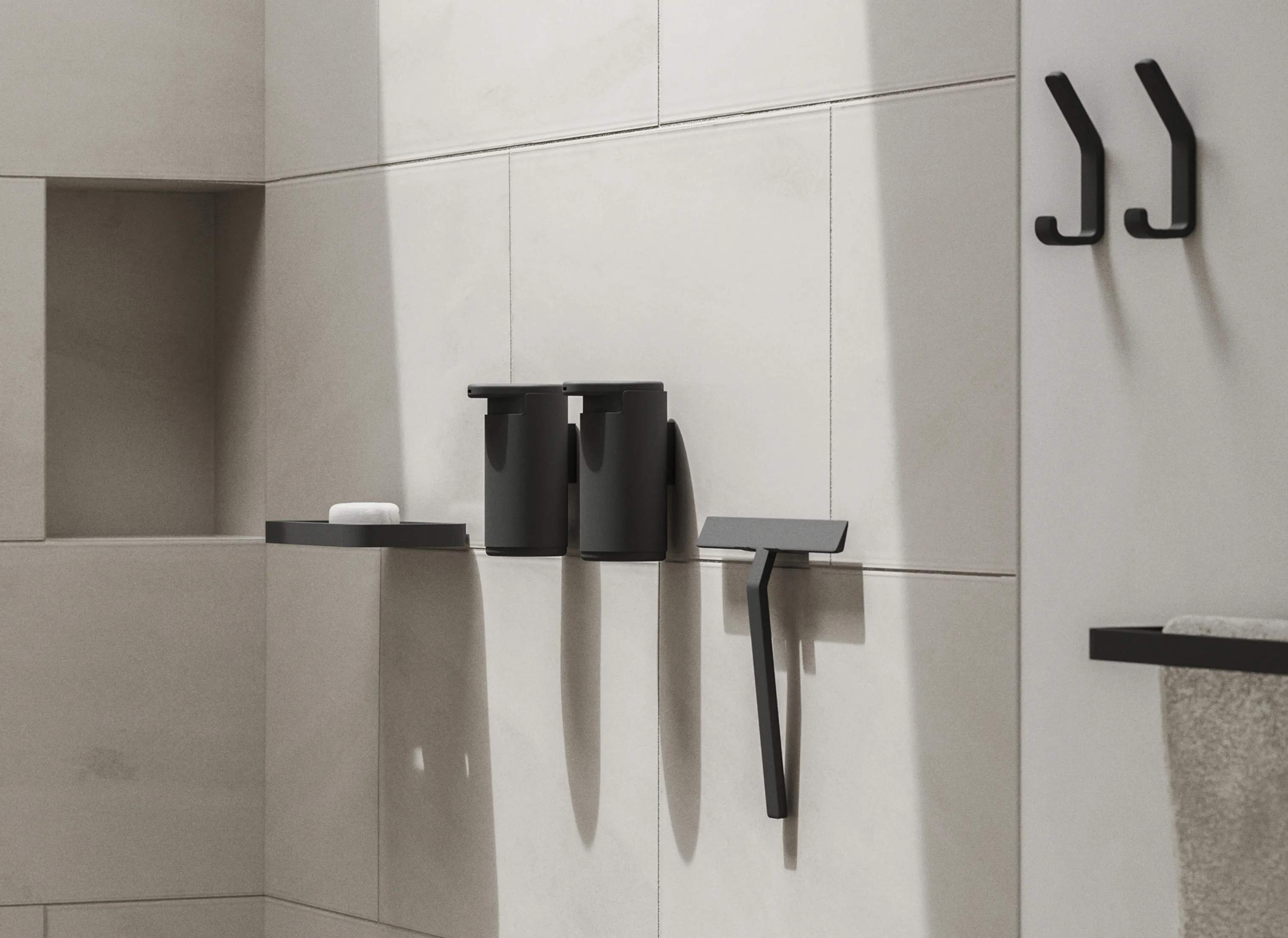 Zone Sæbedispensere Rim Sæbedispenser til væg i Sort, 14,4 cm, 2