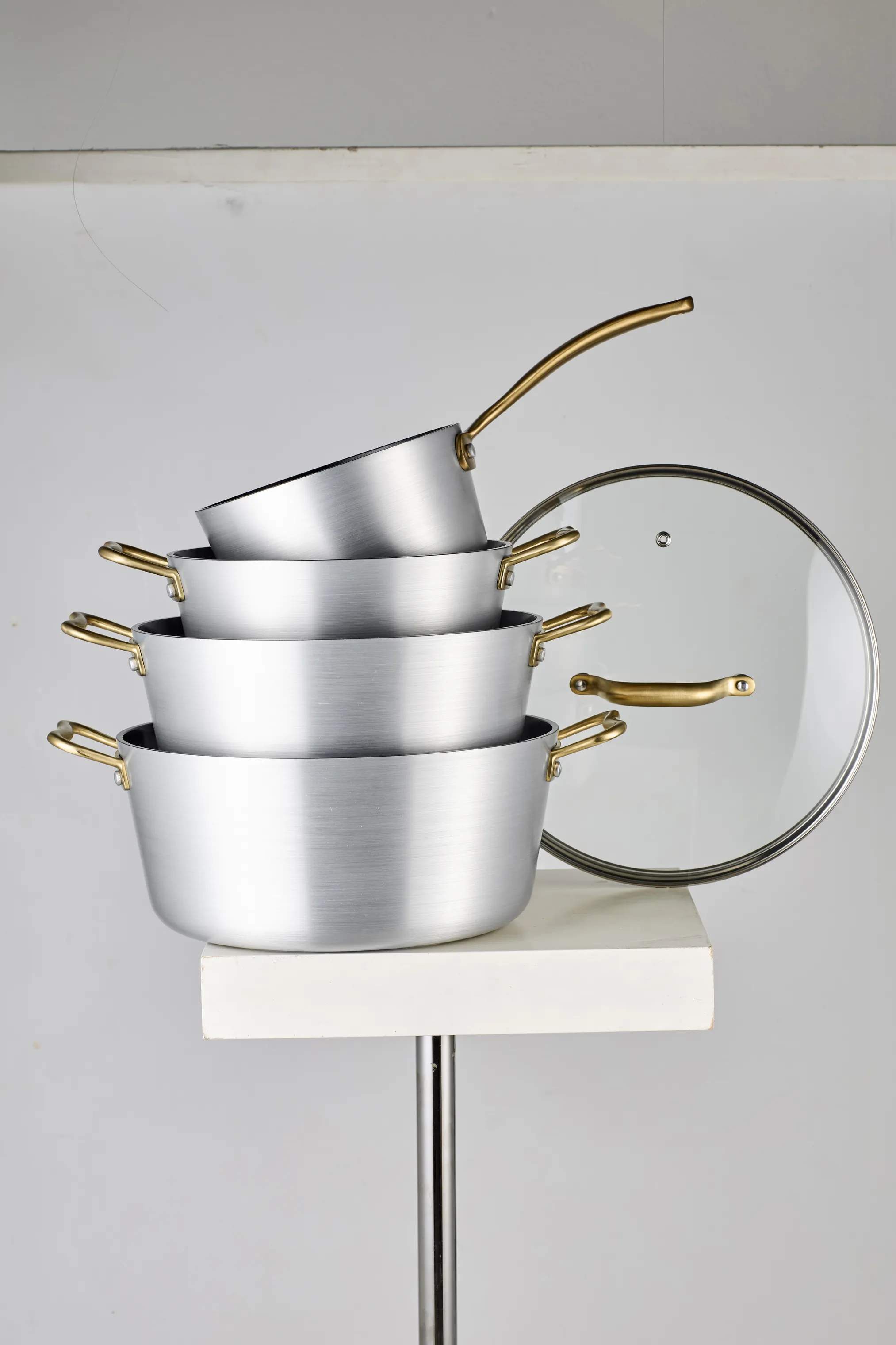 Cook & Baker Grydesæt Premium Grydesæt - 7 dele i sølvfarvet, 4