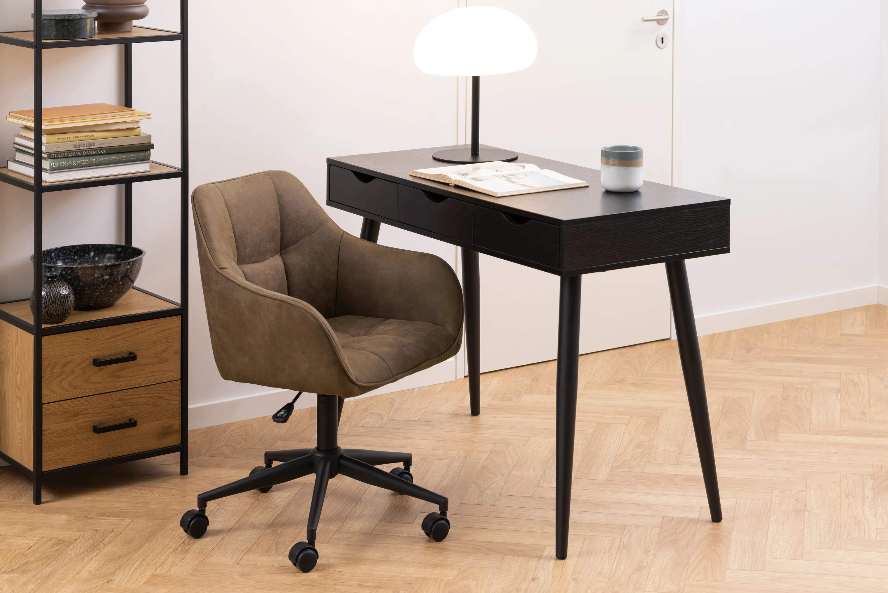CASA Living Skriveborde Neptun Skrivebord i Sort, 2