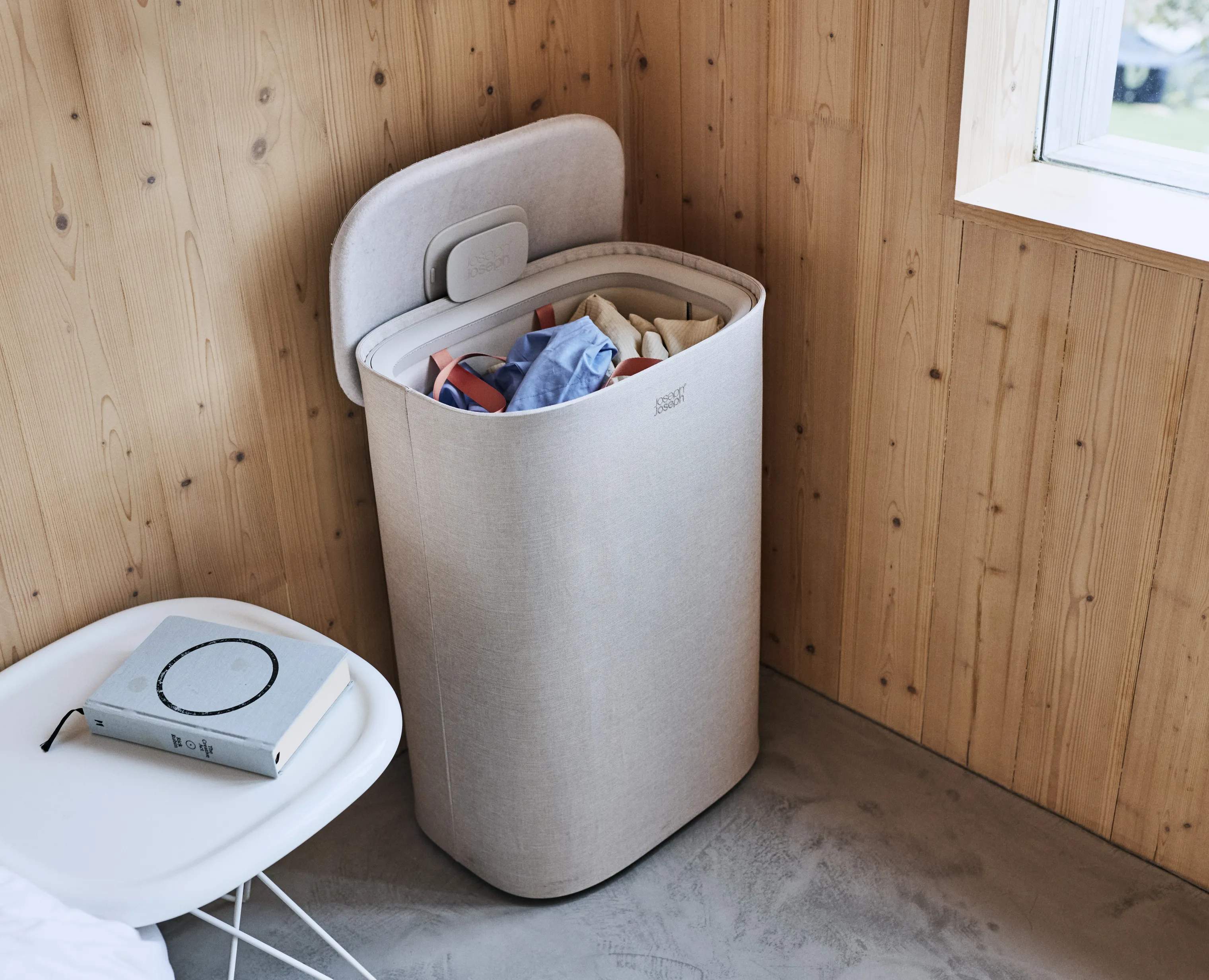 Joseph Joseph Vasketøjskurve Tota Vaskekurv i Pale Mushroom, 60 L, 6