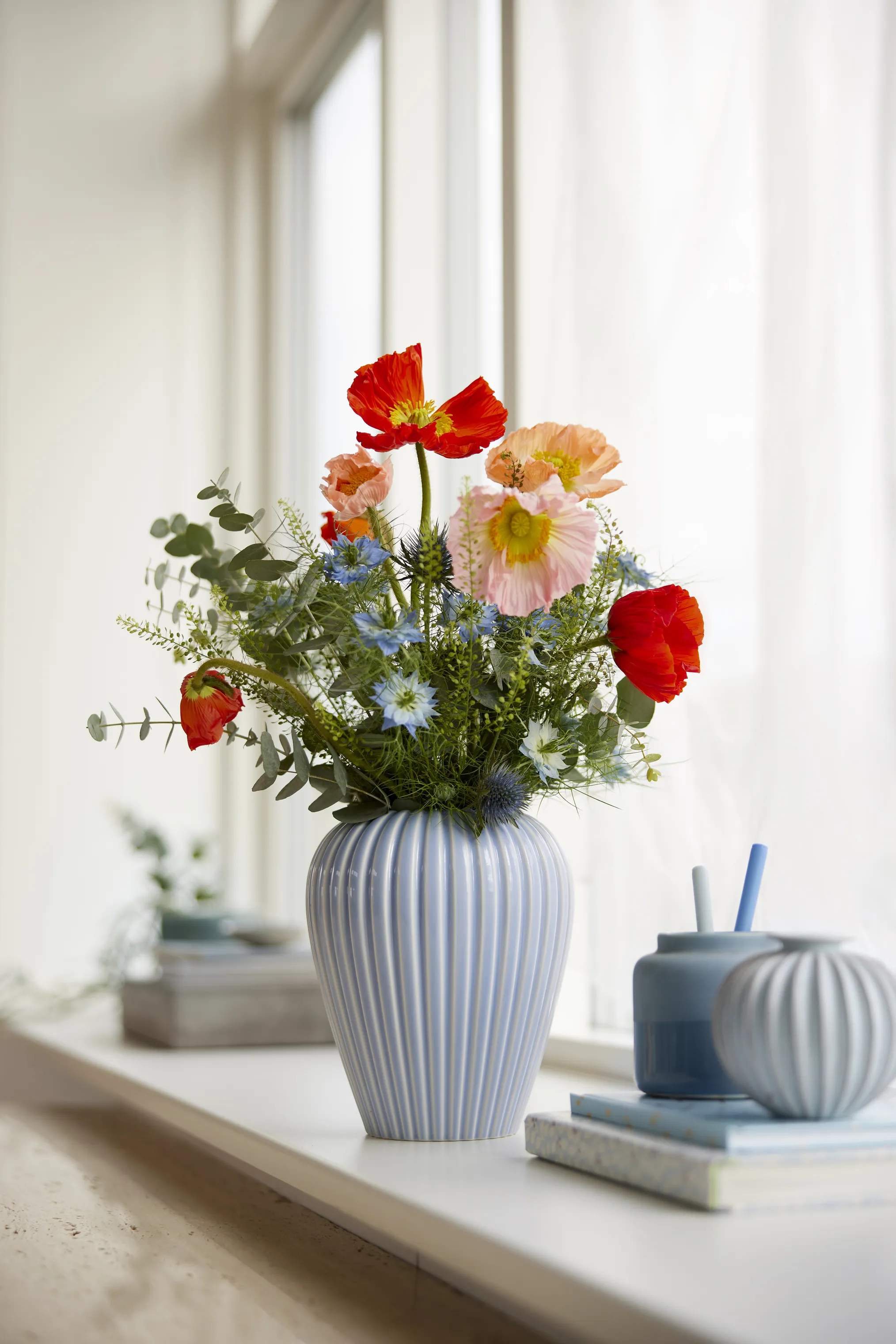erik bagger a/s Vaser Eslau Lilje Vase i blå, 20 cm, 2