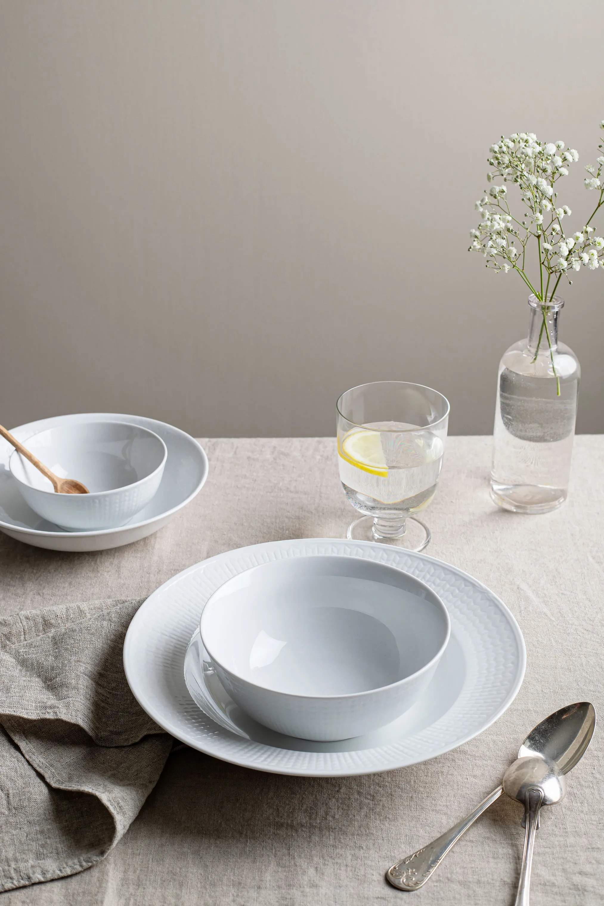 Rörstrand Serveringsskåle Swedish Grace Serveringsskål i Snehvid, 2