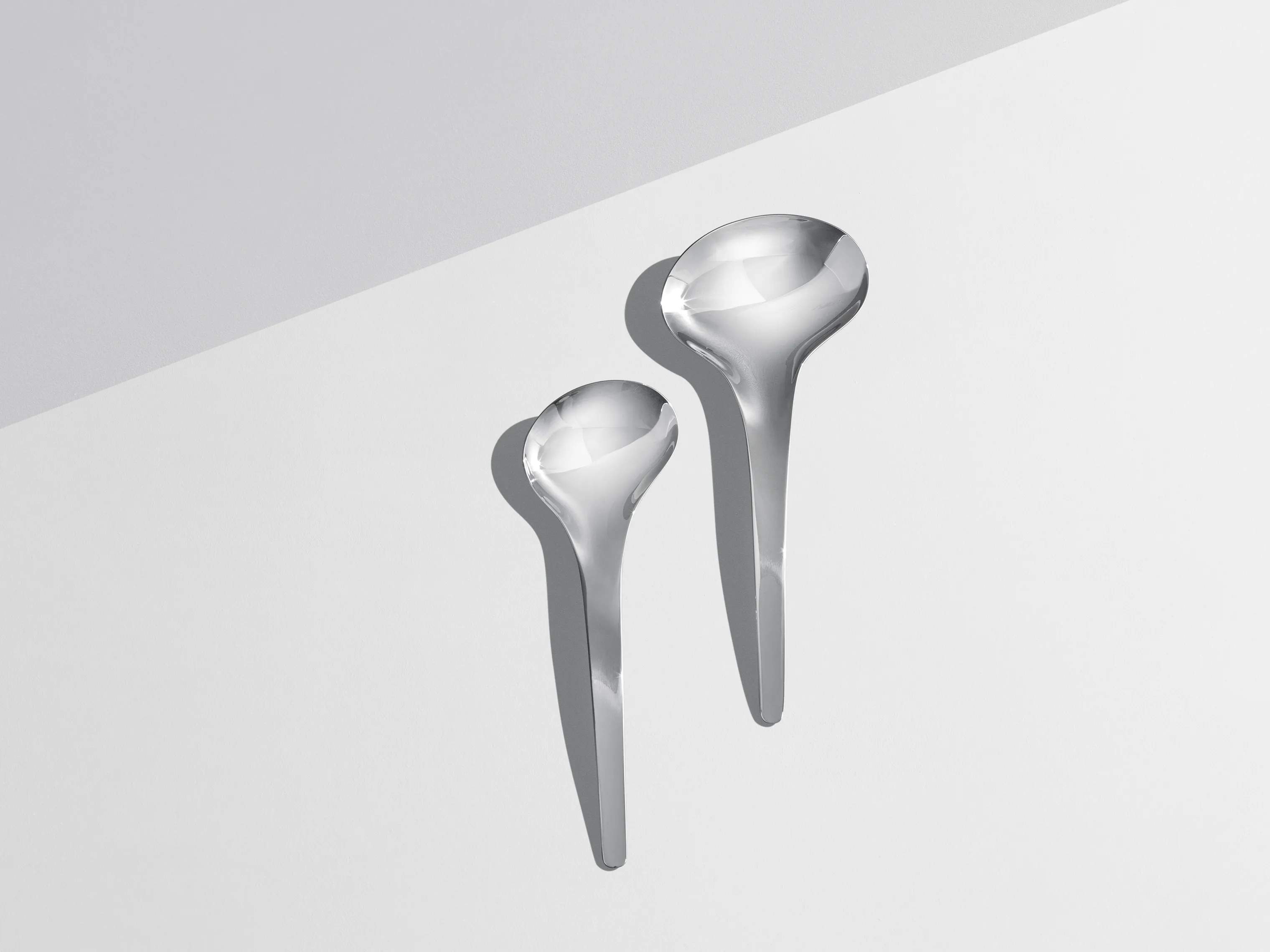 Georg Jensen Serveringsskeer Bloom Serveringske i Stål, 2