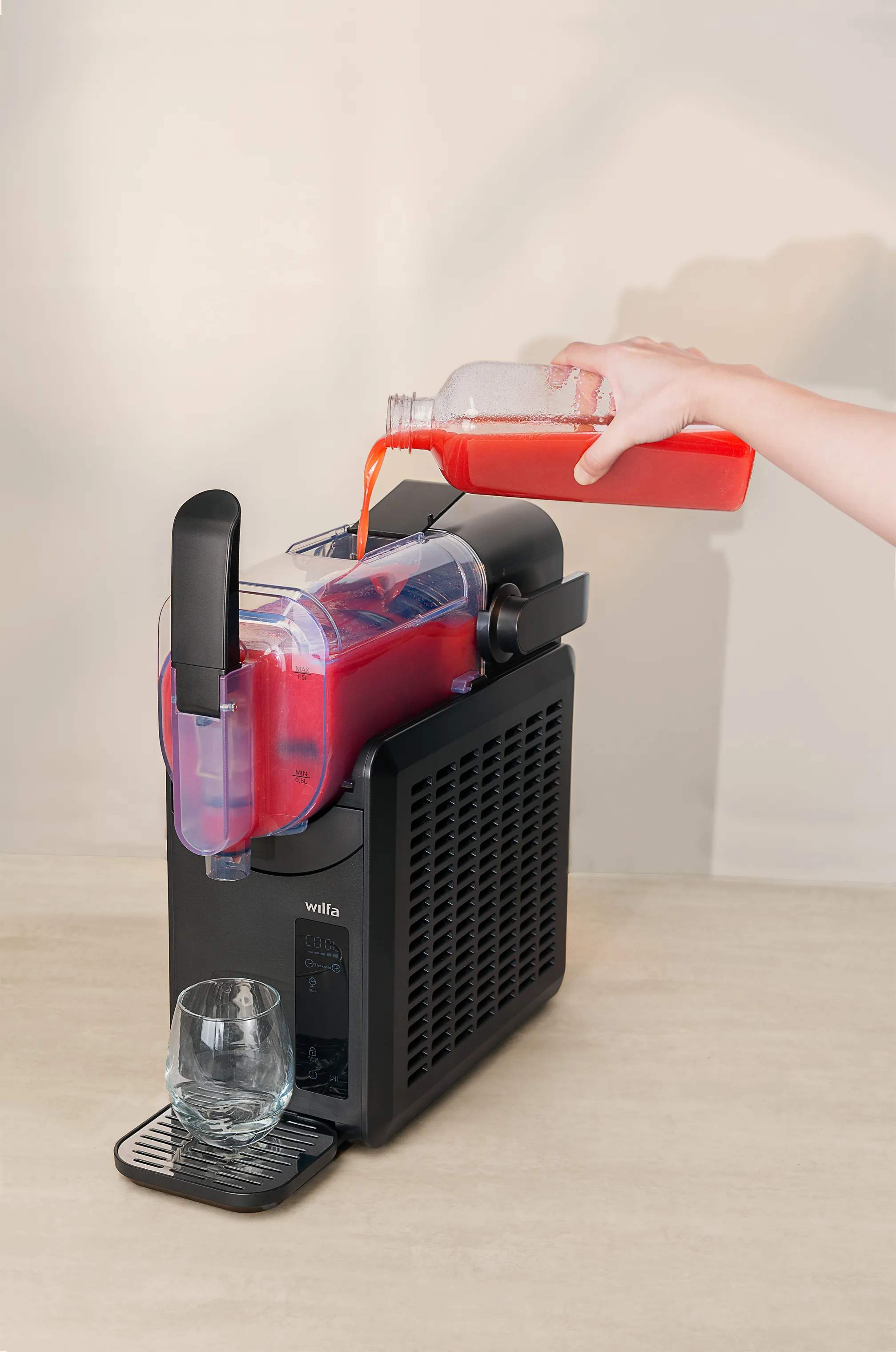 Wilfa Ismaskiner Slush Ice Maskine i Sort, 2