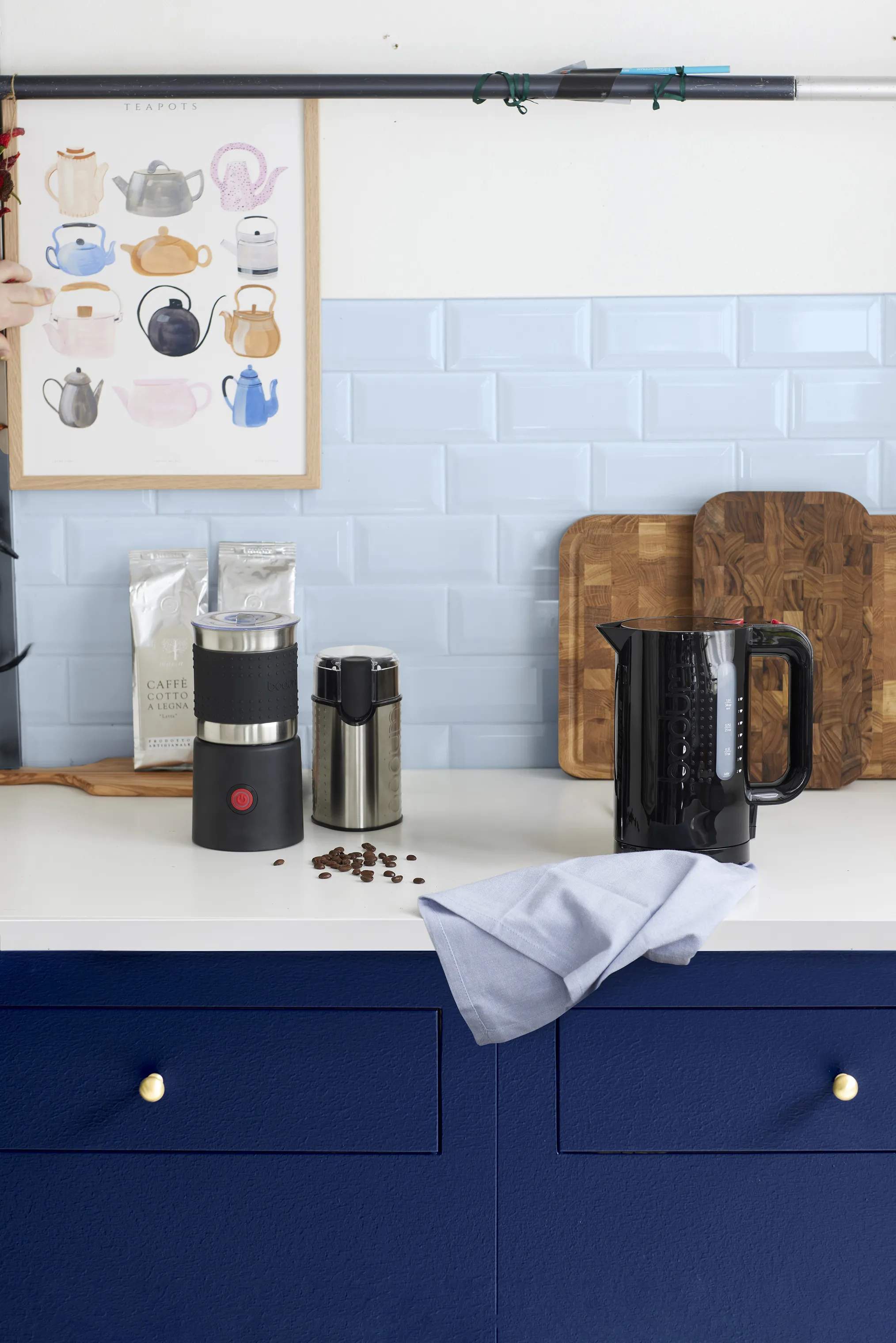 Bodum Mælkeskummere Bistro Elektrisk Mælkeskummer i Sort, 400 ml, 3