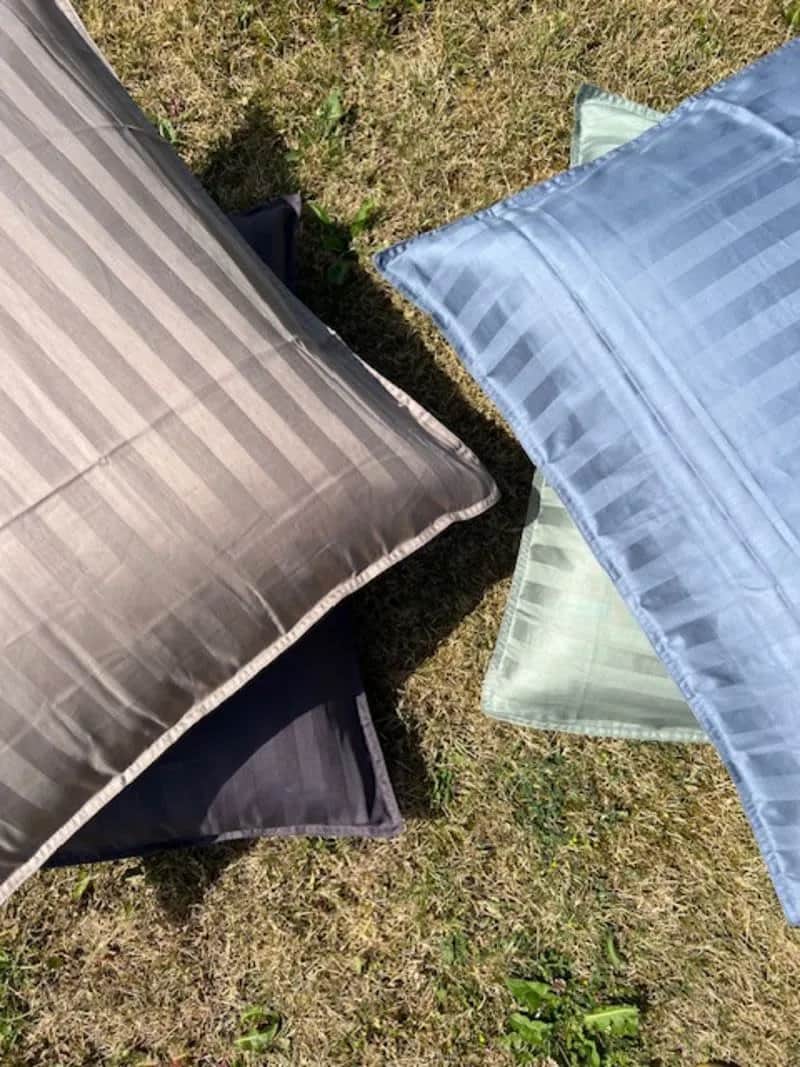 Casa Decór Sengetøj Dreamers Stripe Sengetøj i Steel Blue, B140 x L200 cm, 2