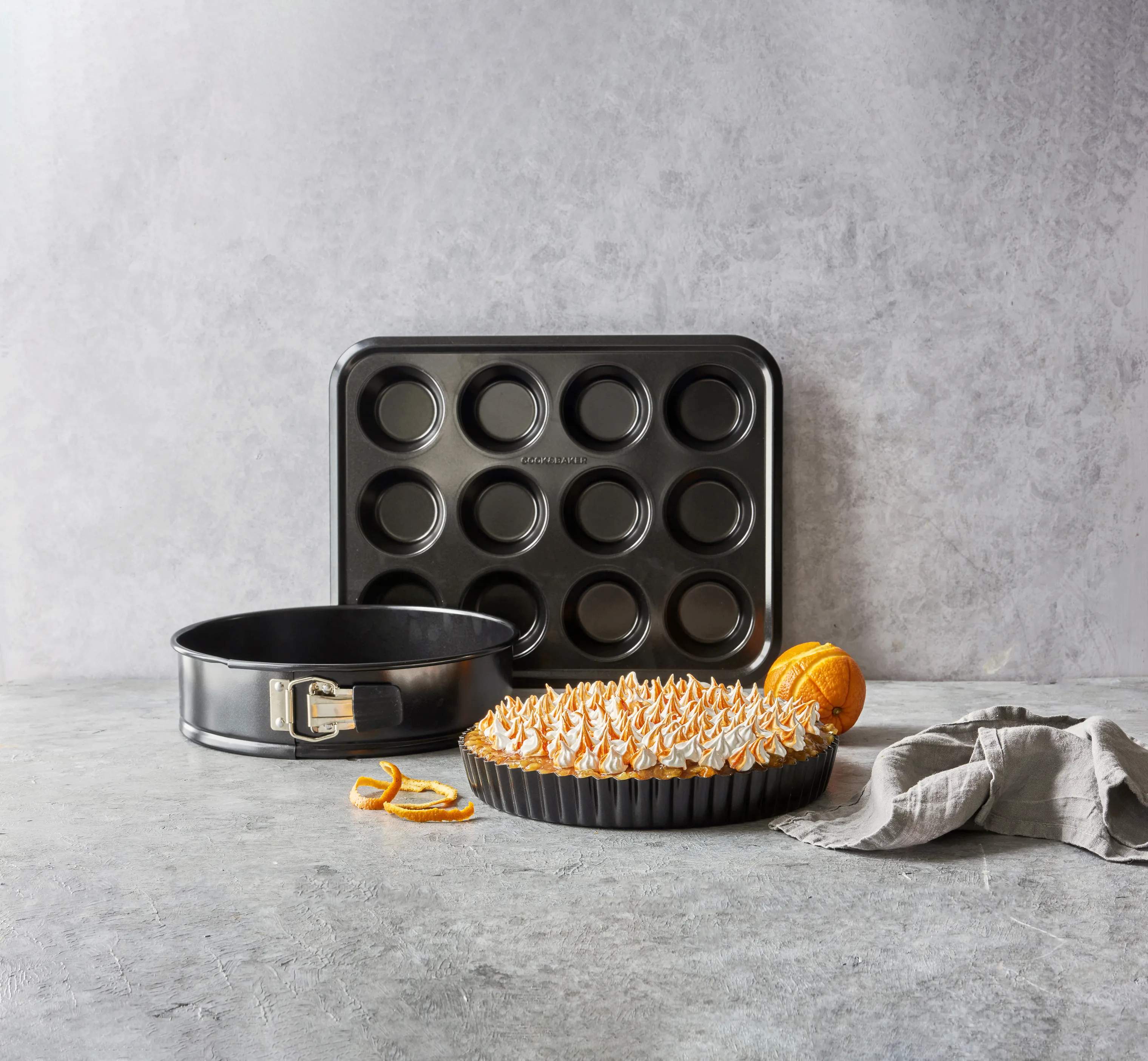 Cook & Baker Tærteforme og fade Premium Tærteform m. løs bund i Sort, 25 cm, 3
