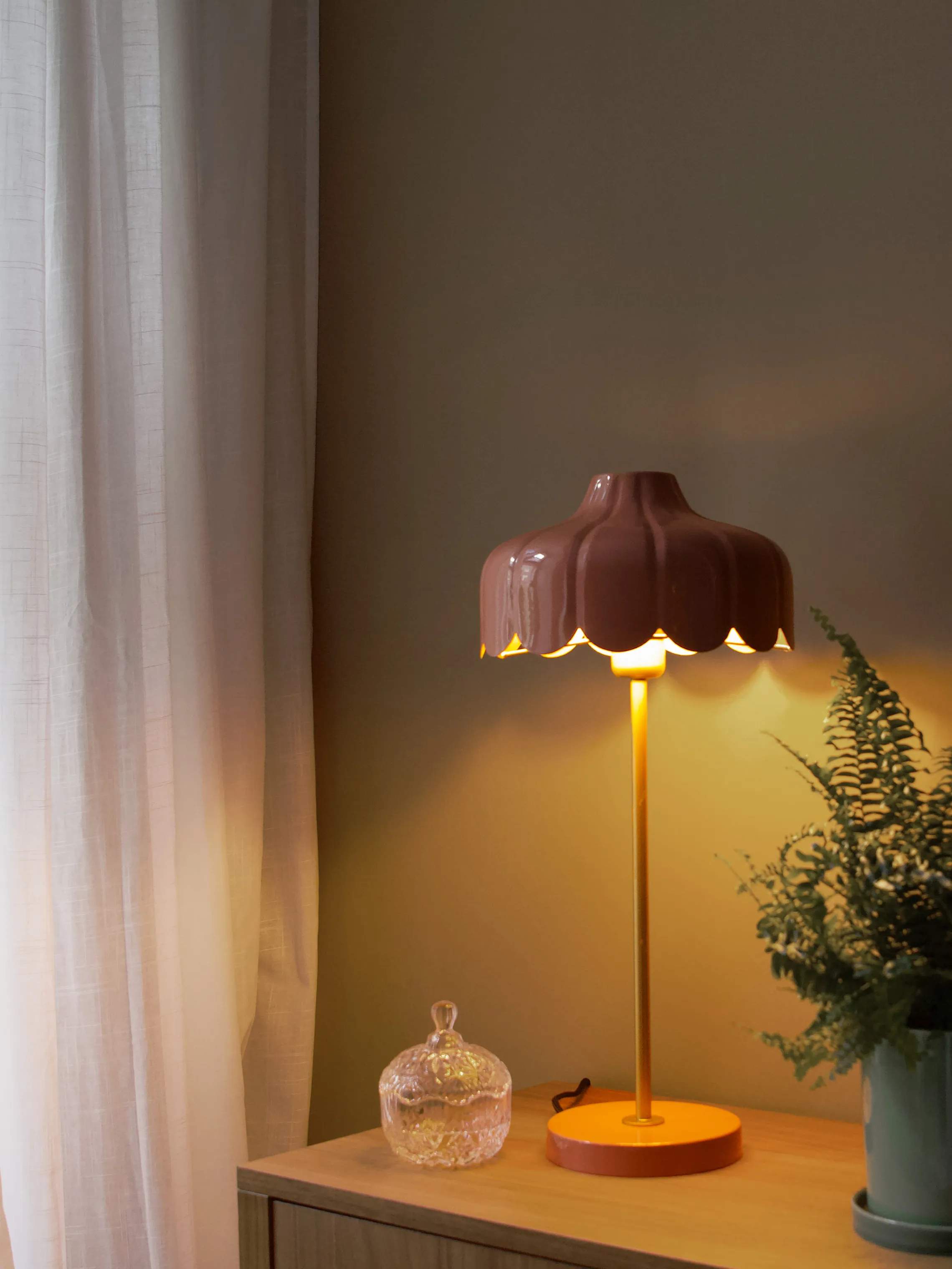 PR Home Bordlamper Wells Bordlampe i Lyserød 2, 3