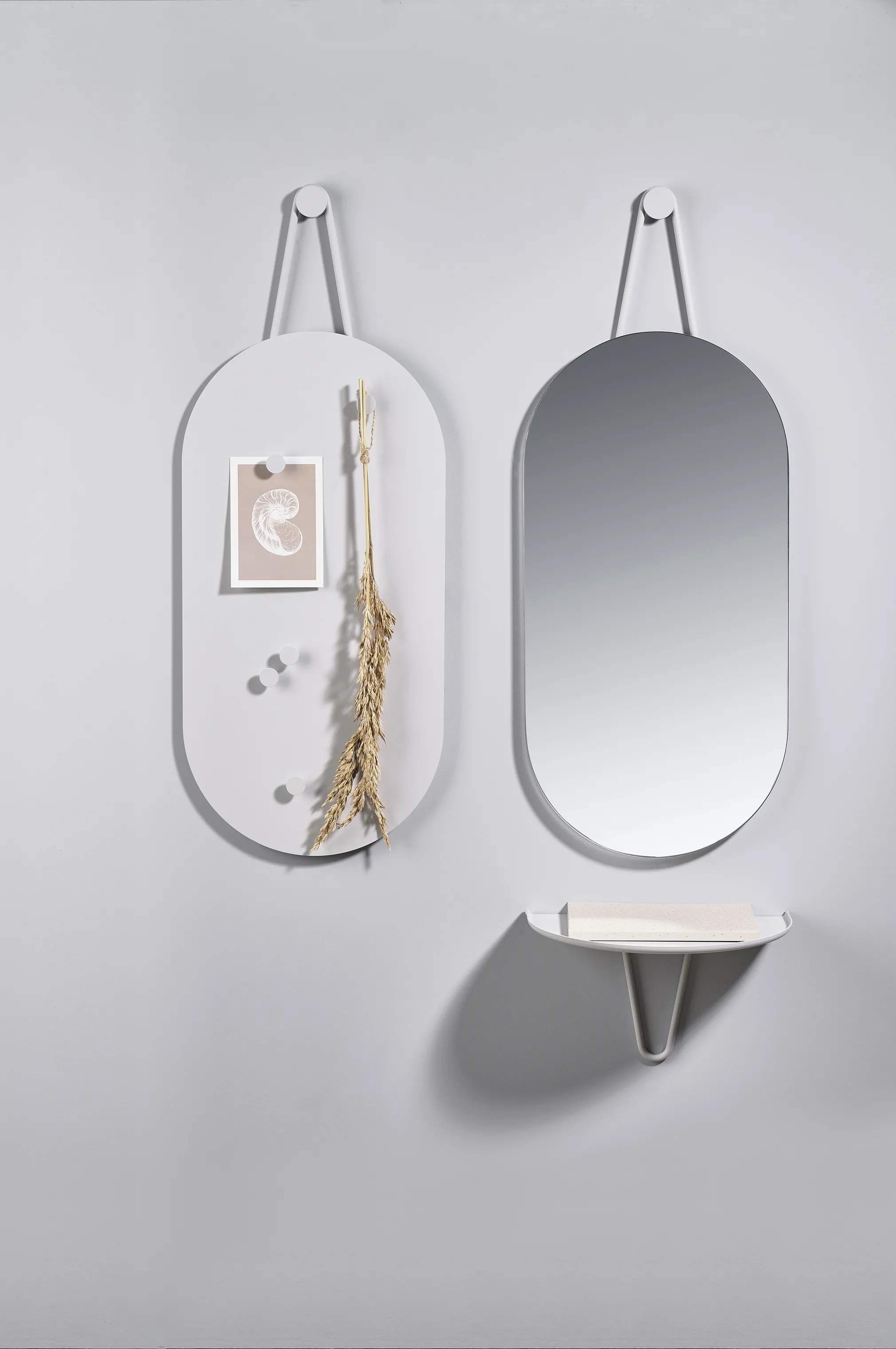 Zone Vægdekoration A-collection A-Bulletin Board Opslagstavle i Soft Grey, 2