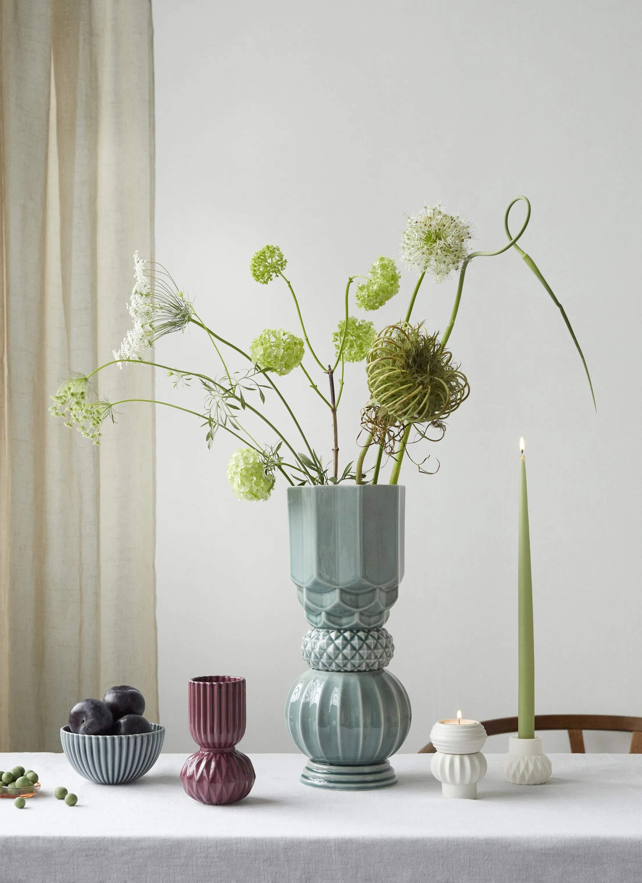 Dottir Vaser Samsurium Towerbell Vase i peacock, 2