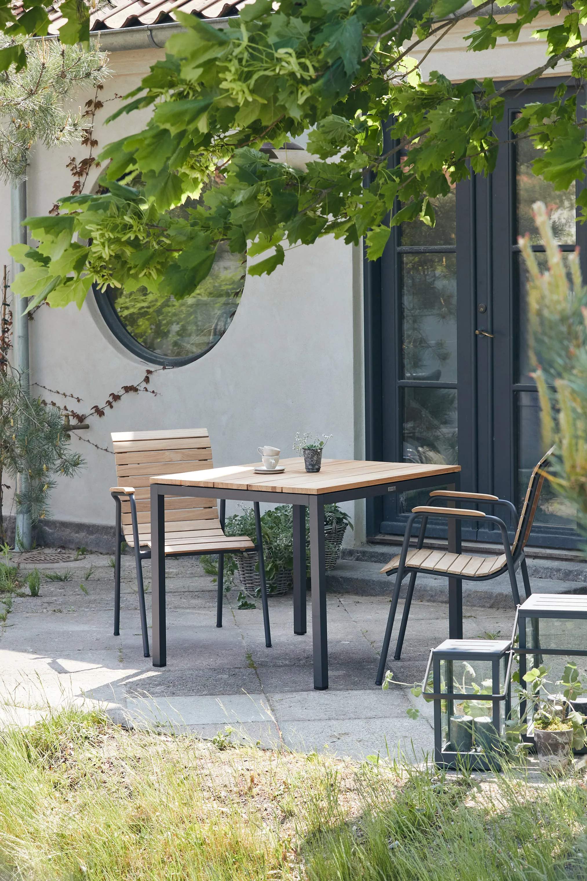 Mandalay Havemøbelsæt Toscana & Bellevue Havemøbelsæt - 3 dele i Antracit/Teak, 1 bord (L 82 cm) og 2 stole, 2