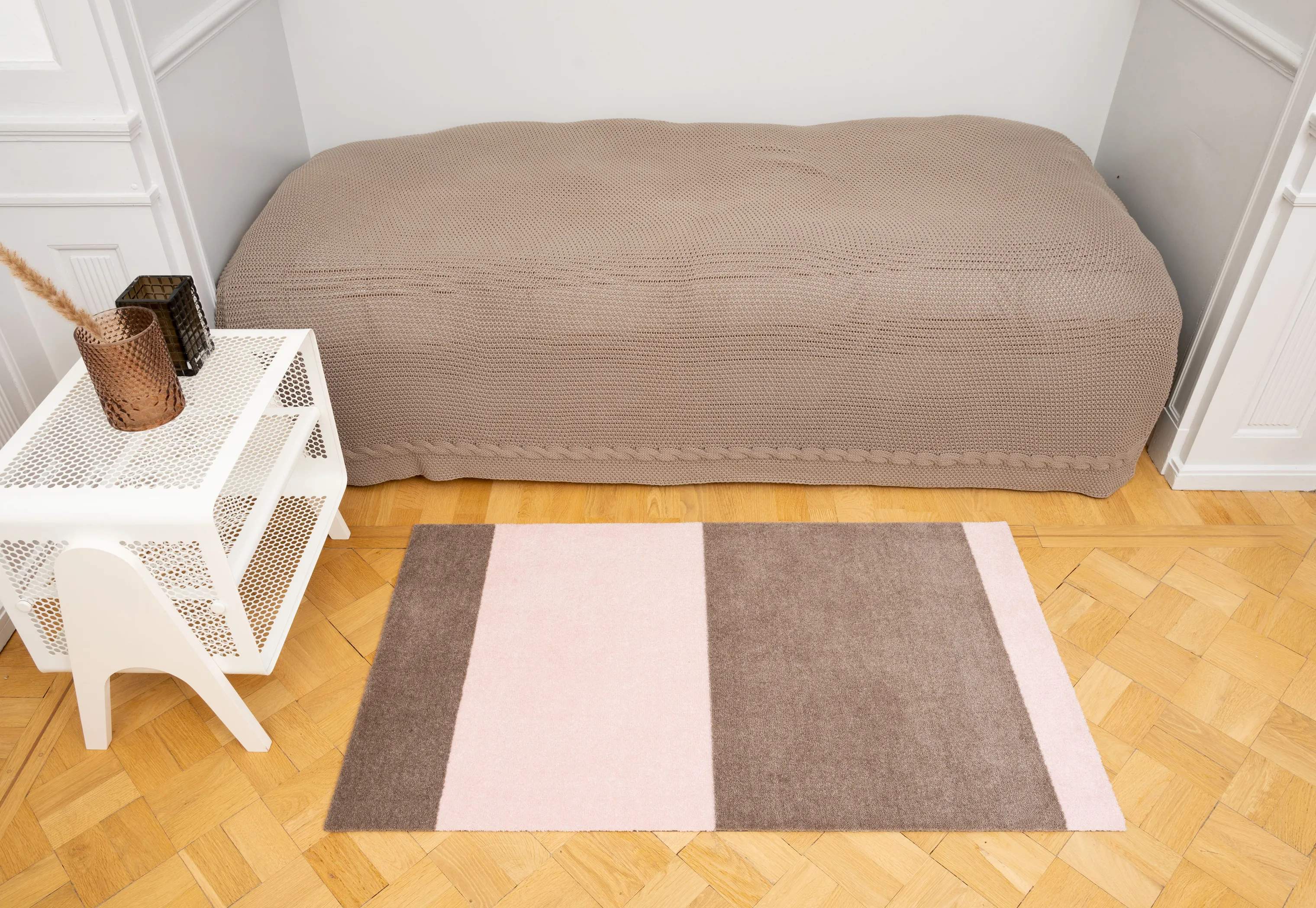 Tica Copenhagen Gulvtæpper Stripes Horisontal Gulvtæppe i Sand/rosa, B67 x L120 cm, 3