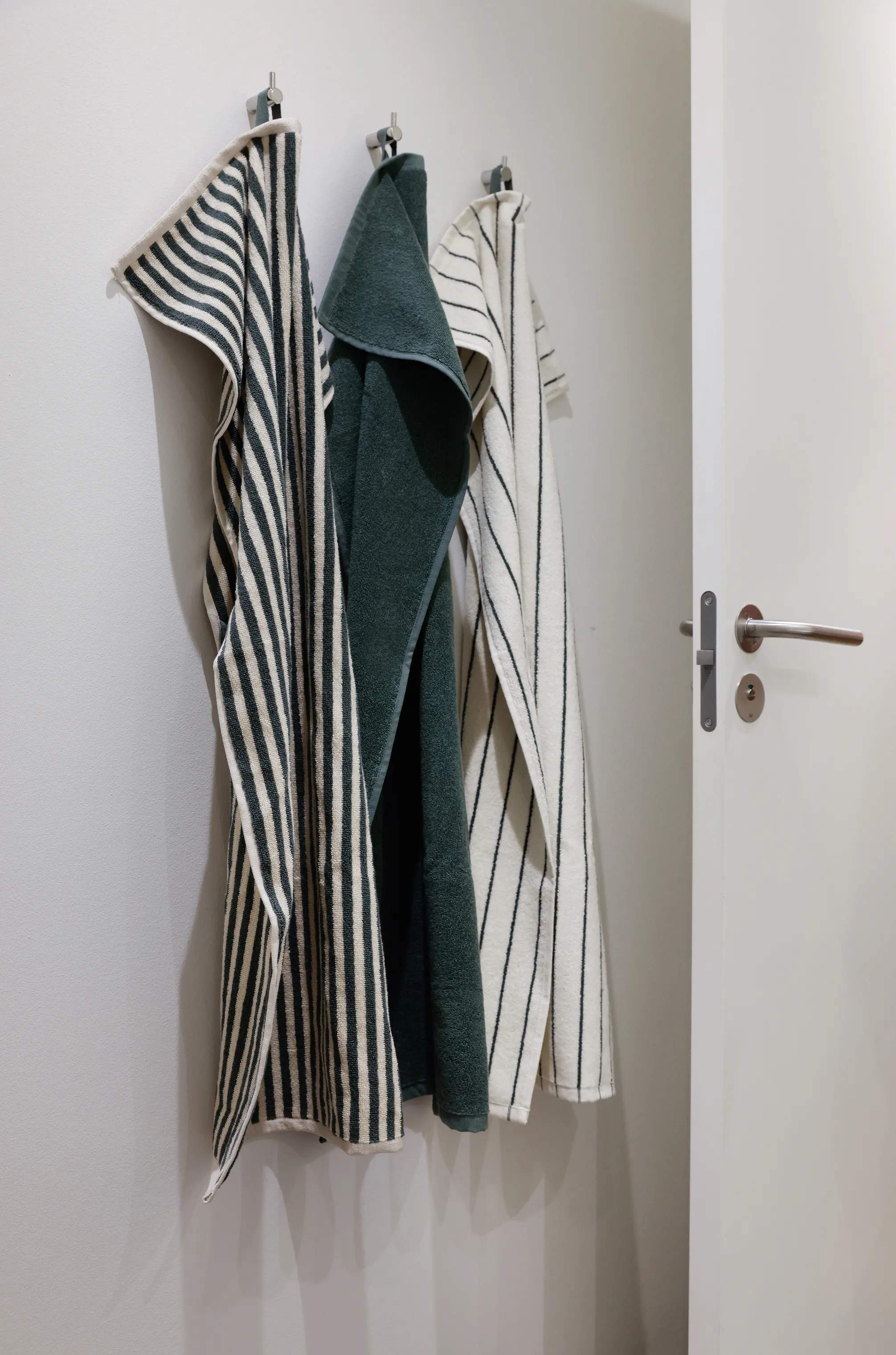 CASA Living Håndklæder Charmant Håndklæde i Grøn, B50 x L100 cm, 2