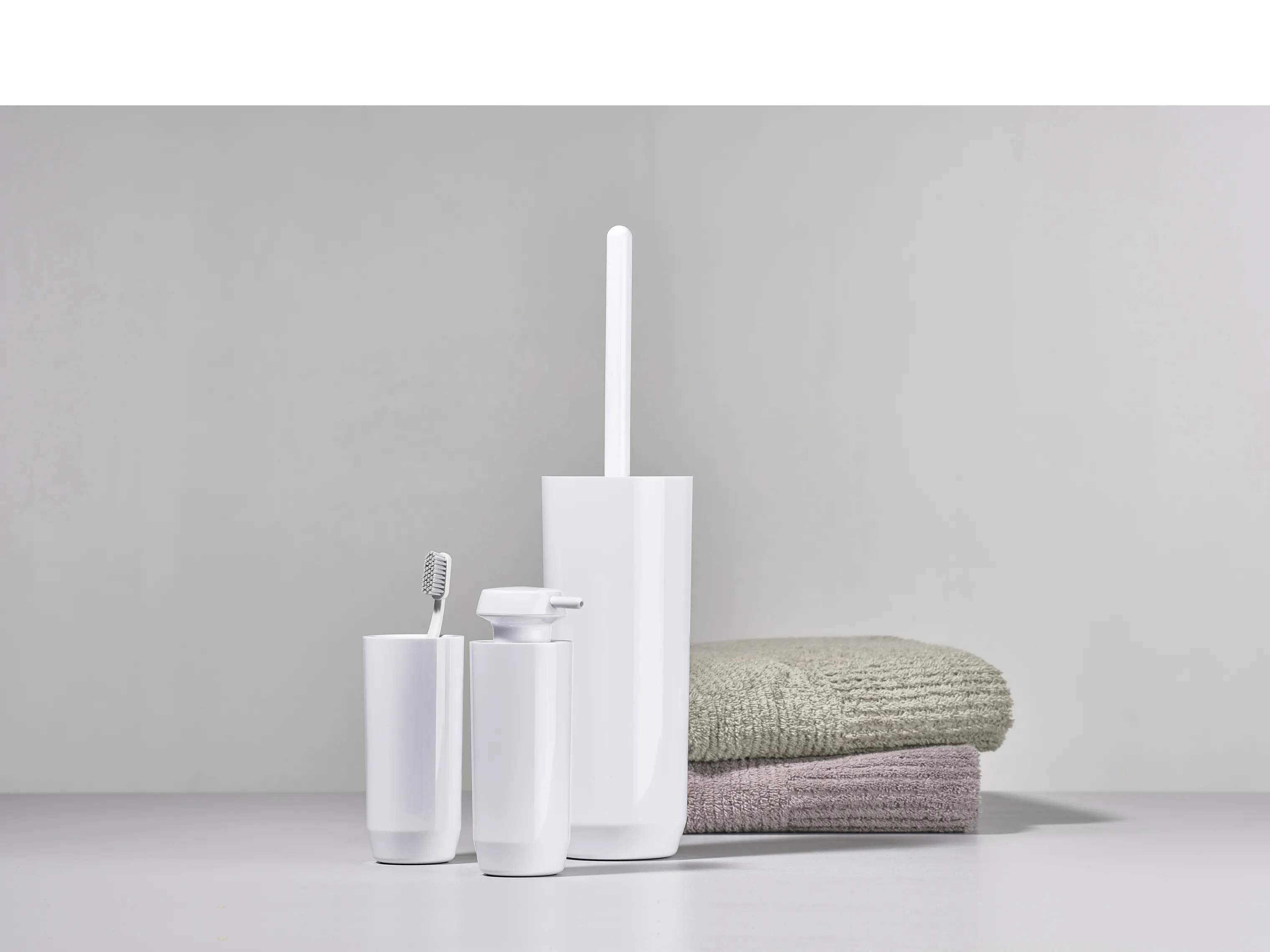 Zone Tandbørsteholdere Suii Tandbørstekrus i White, 14,1 cm, 2