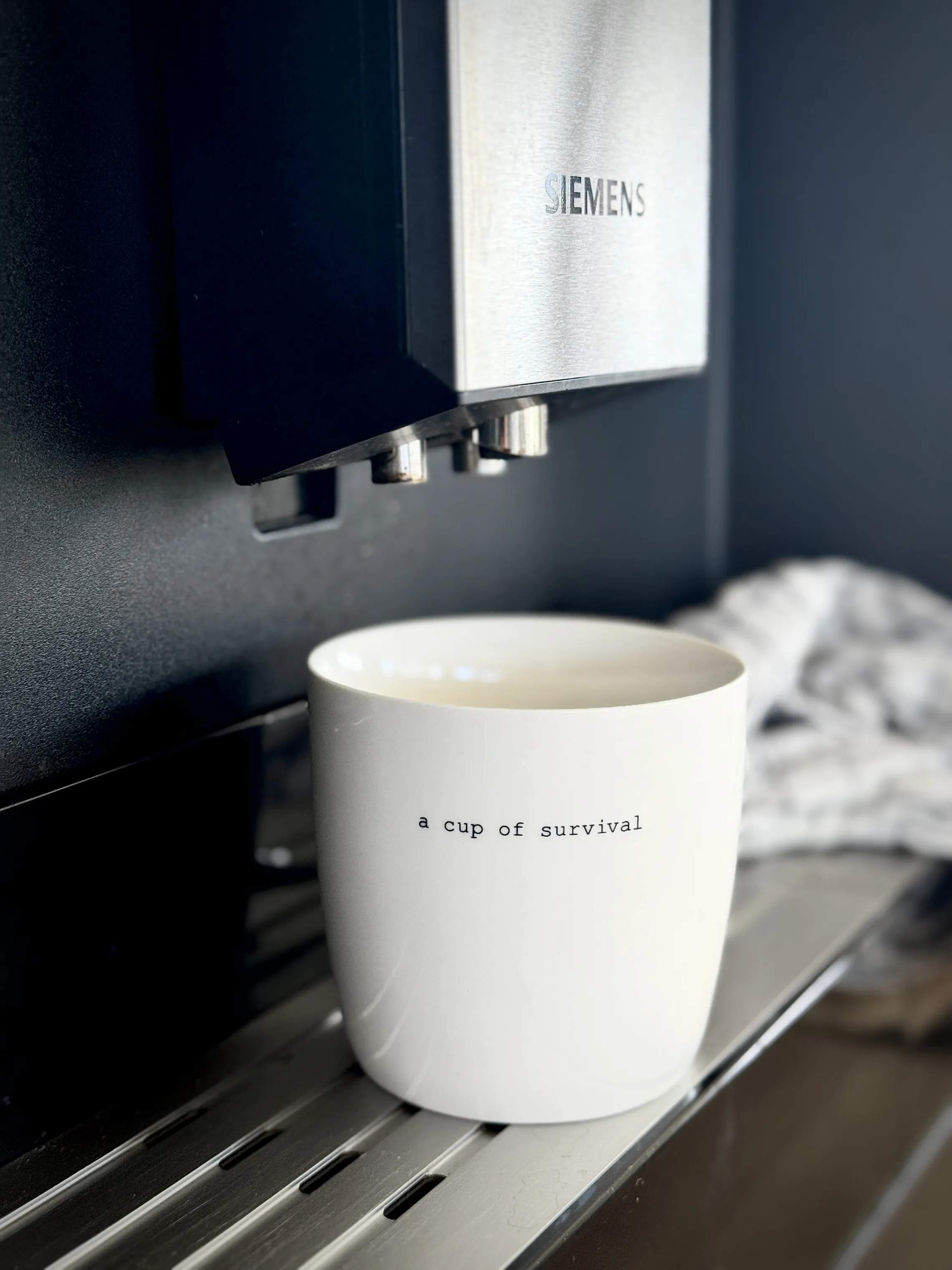 Sögne Krus og kopper uden hank Krus - Cup Of Survival i Cup Of Survival, 4