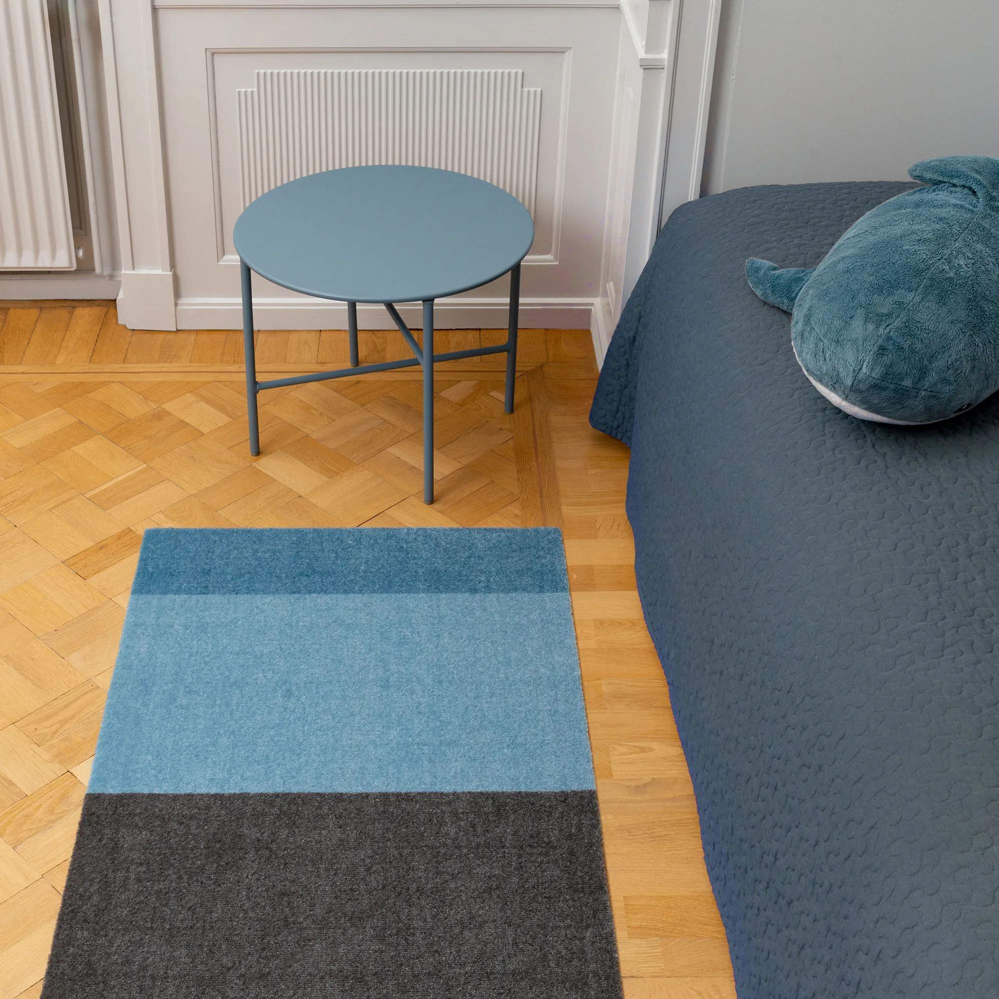 Tica Copenhagen Dørmåtter Stripes Horisontal Gulvmåtte i blå/steelgrey, B60 x L90 cm, 6