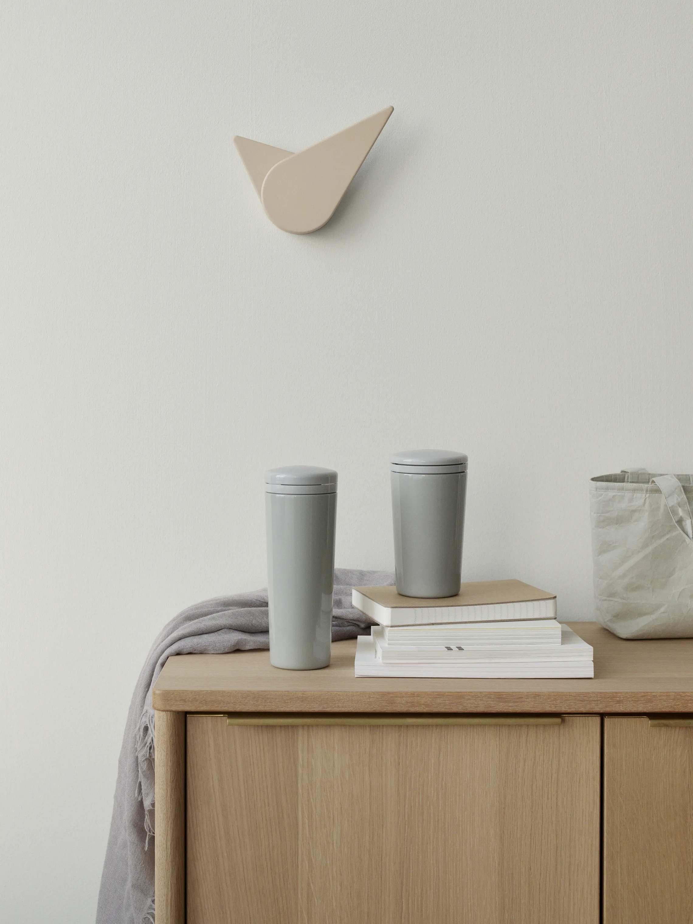 Stelton Termoflasker I:CONS Carrie Termoflaske i Light grey, 2