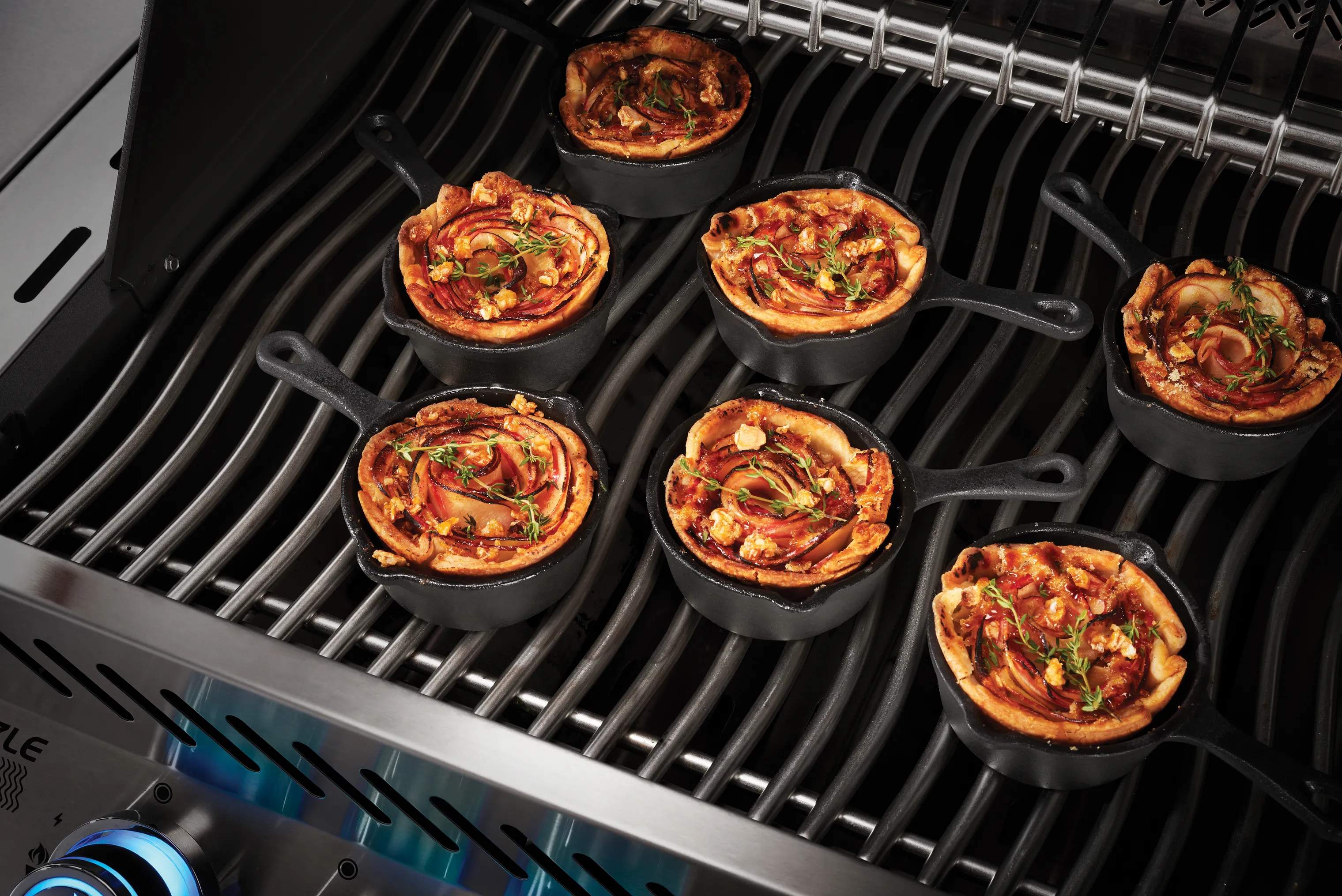 Napoleon Øvrigt grilltilbehør Pande i Sort, 10 cm, 3
