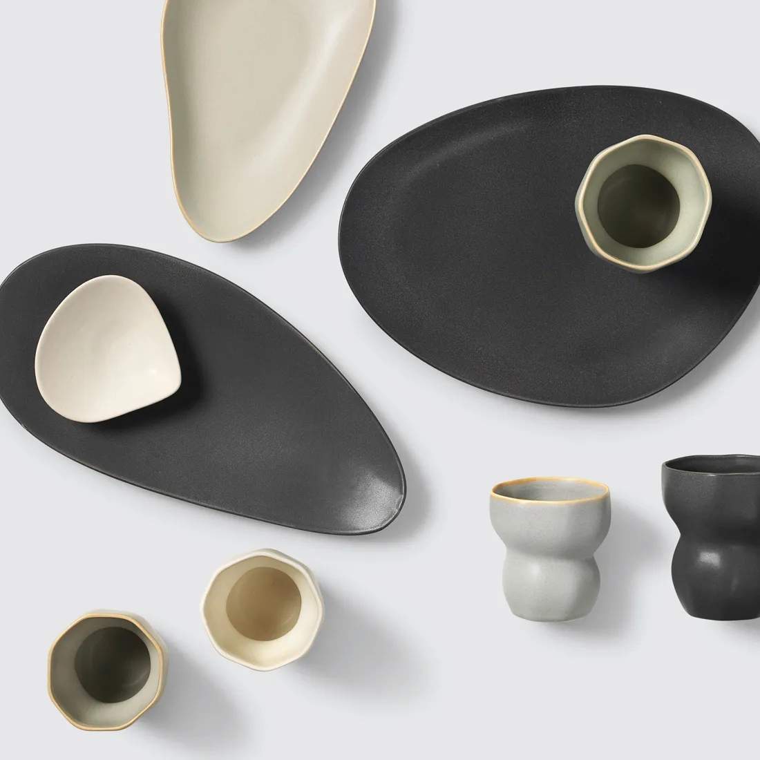 Broste Copenhagen Middagstallerkener Limfjord Middagstallerken i Dark Grey, 2