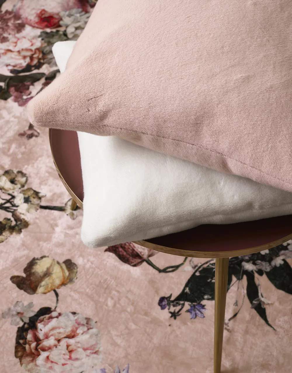 Essenza Pyntepuder Furry Pyntepude i Rosa, 2