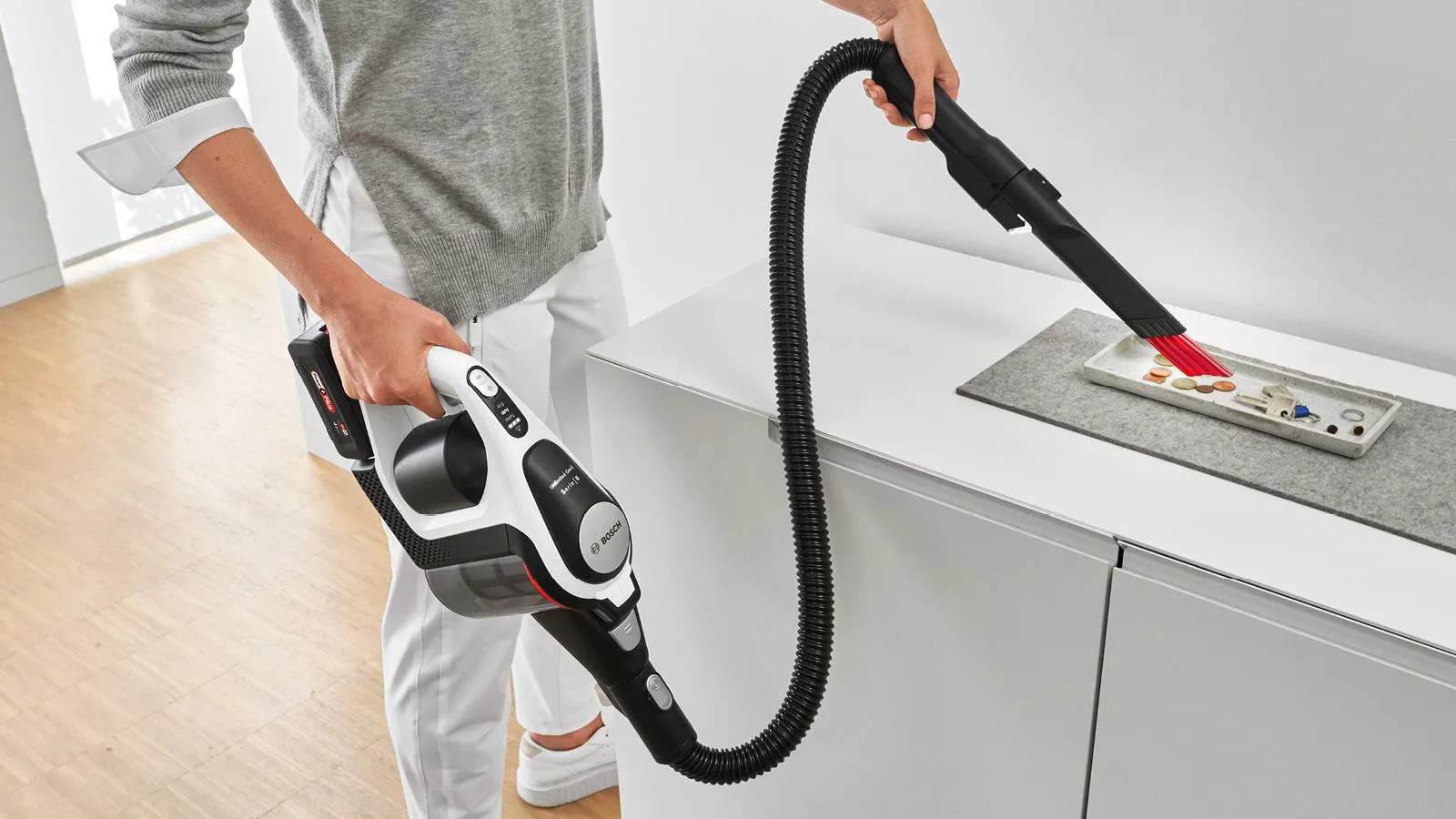 Bosch Støvsugere Unlimited Forlængerslange BHZUFEHN i Sort, 2