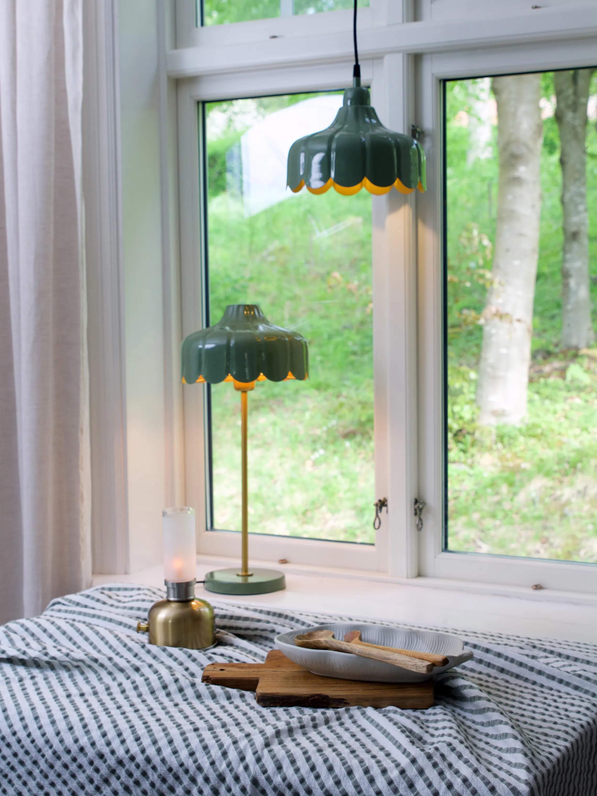PR Home Pendler Wells Pendel i Mossa, 24 cm, 2