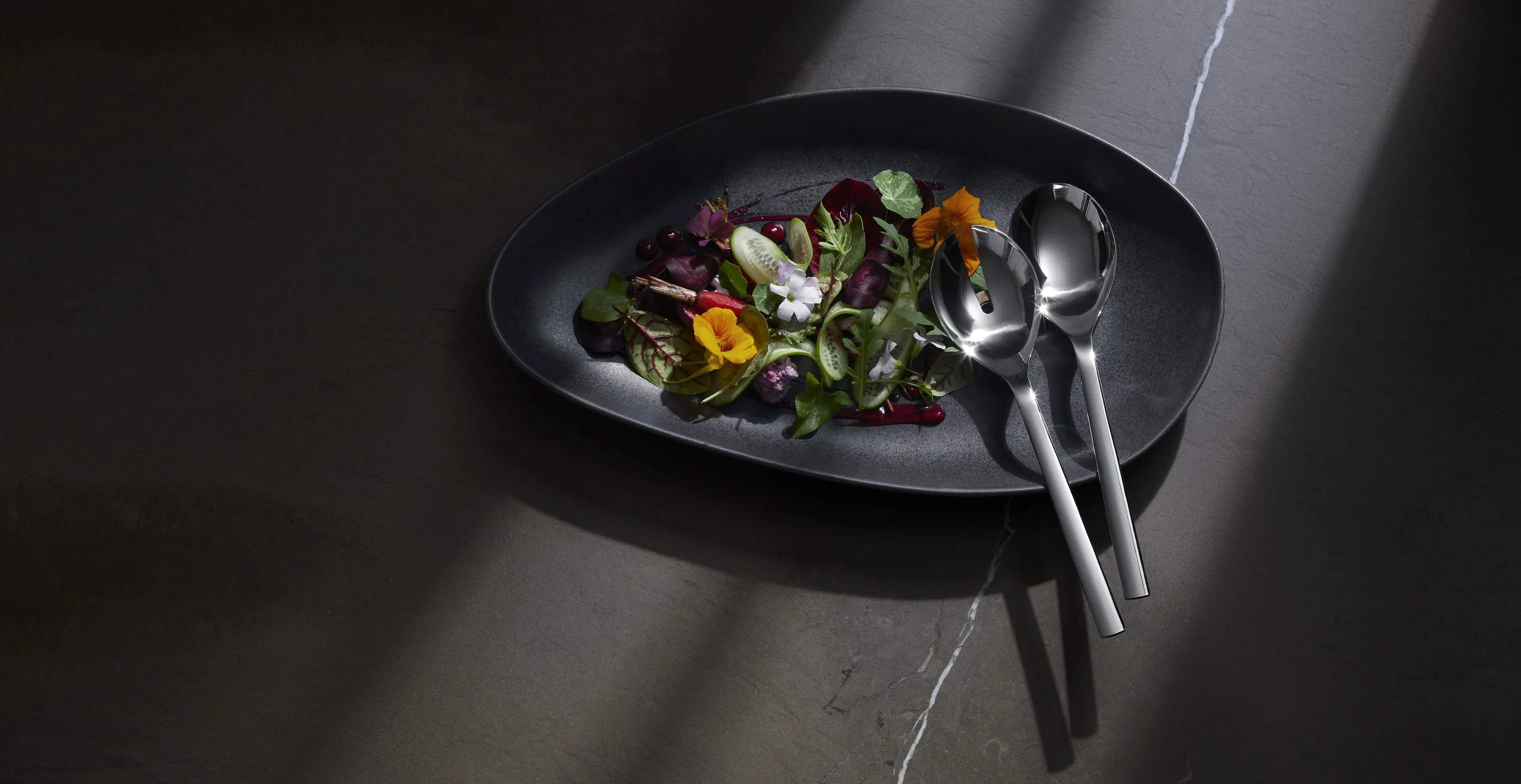 WMF Salatbestik Nuova Salatbestik - 2 dele i 25 cm, 2