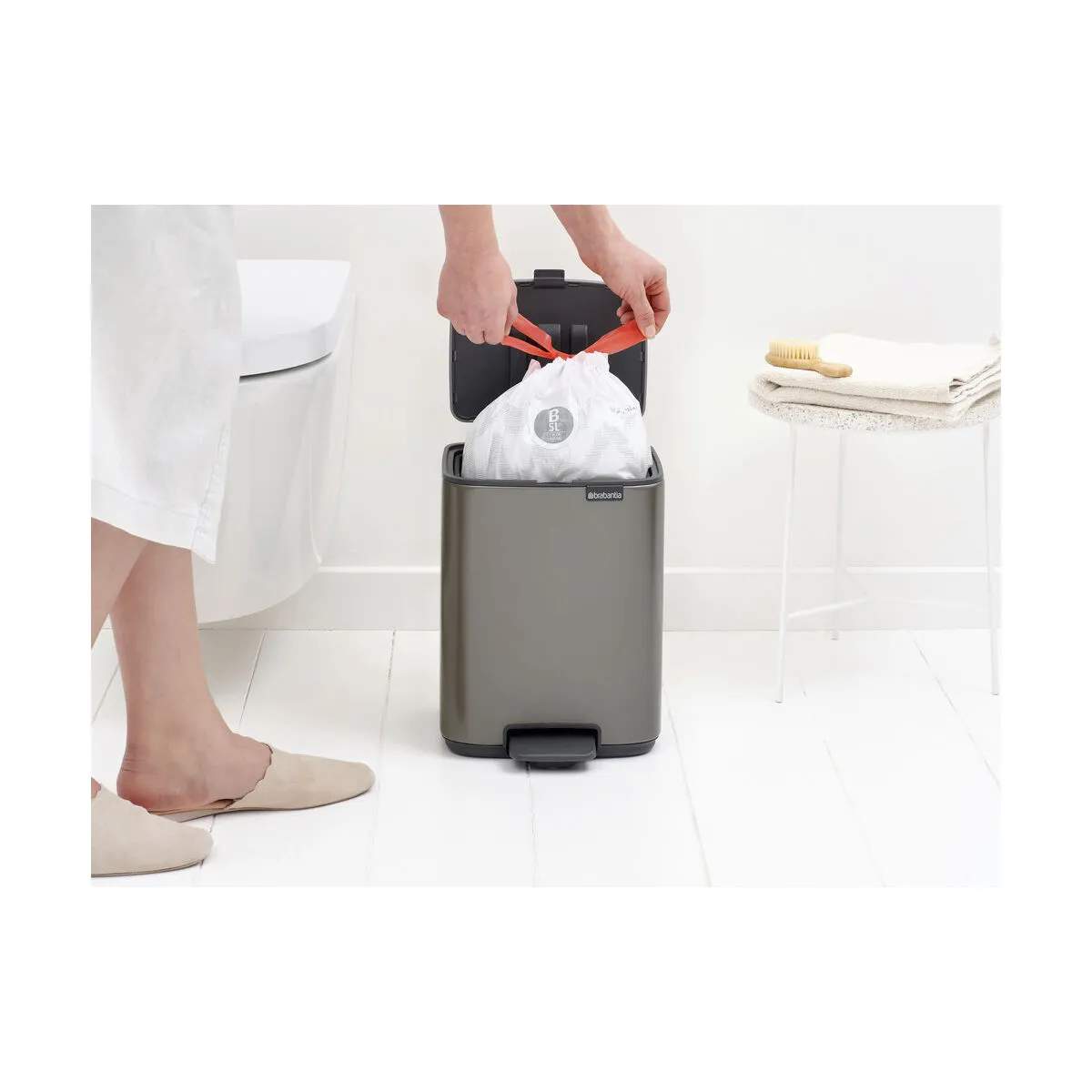 Brabantia Pedalspande Bo Pedalspand i Platinum, 7 L, 5