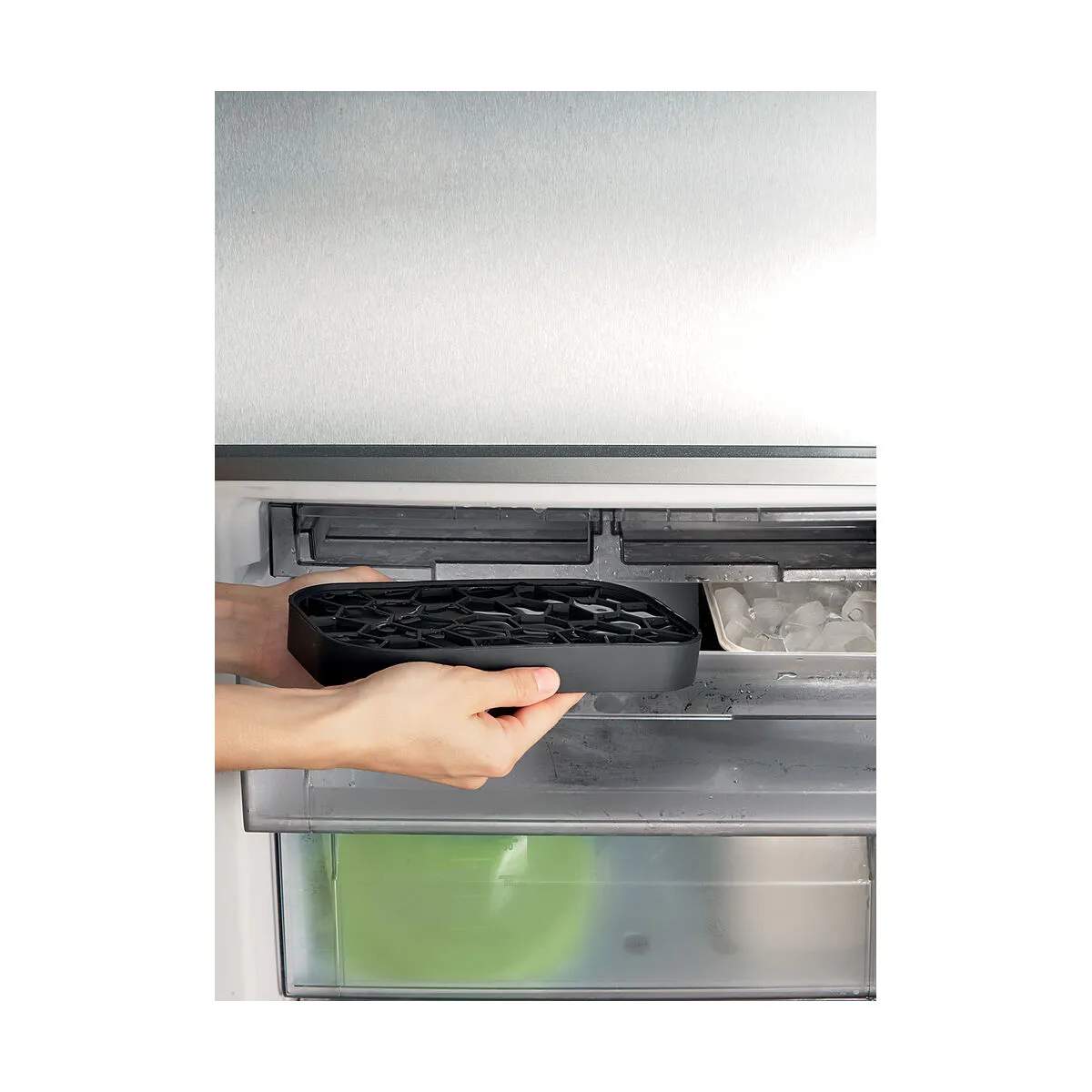 Lékué Isterningebakker Isterningbakke m. opbevaringsrum i Black, 4