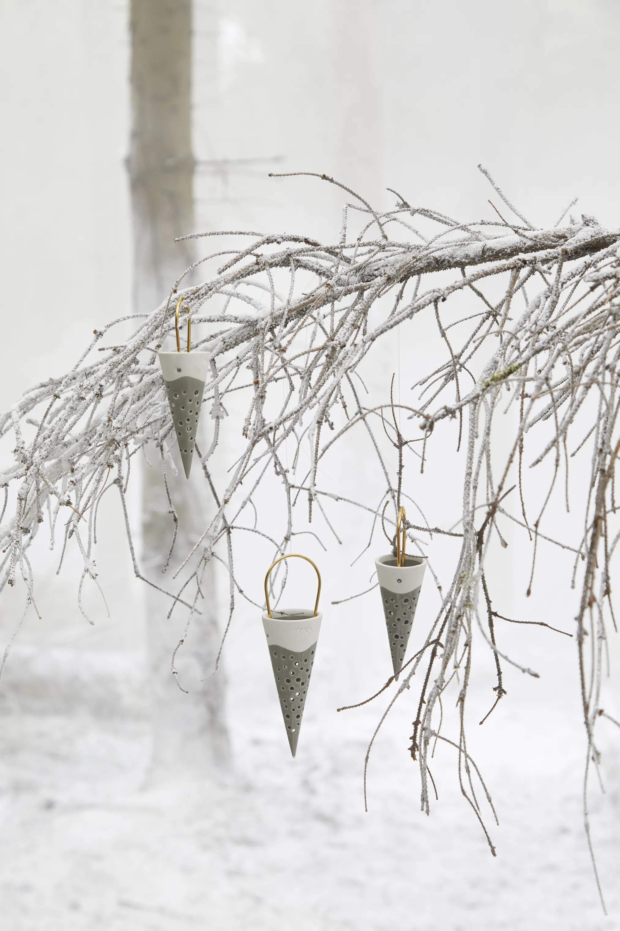 Kähler Juleophæng Nobili Kræmmerhus i Olivengrøn, 18 cm, 2