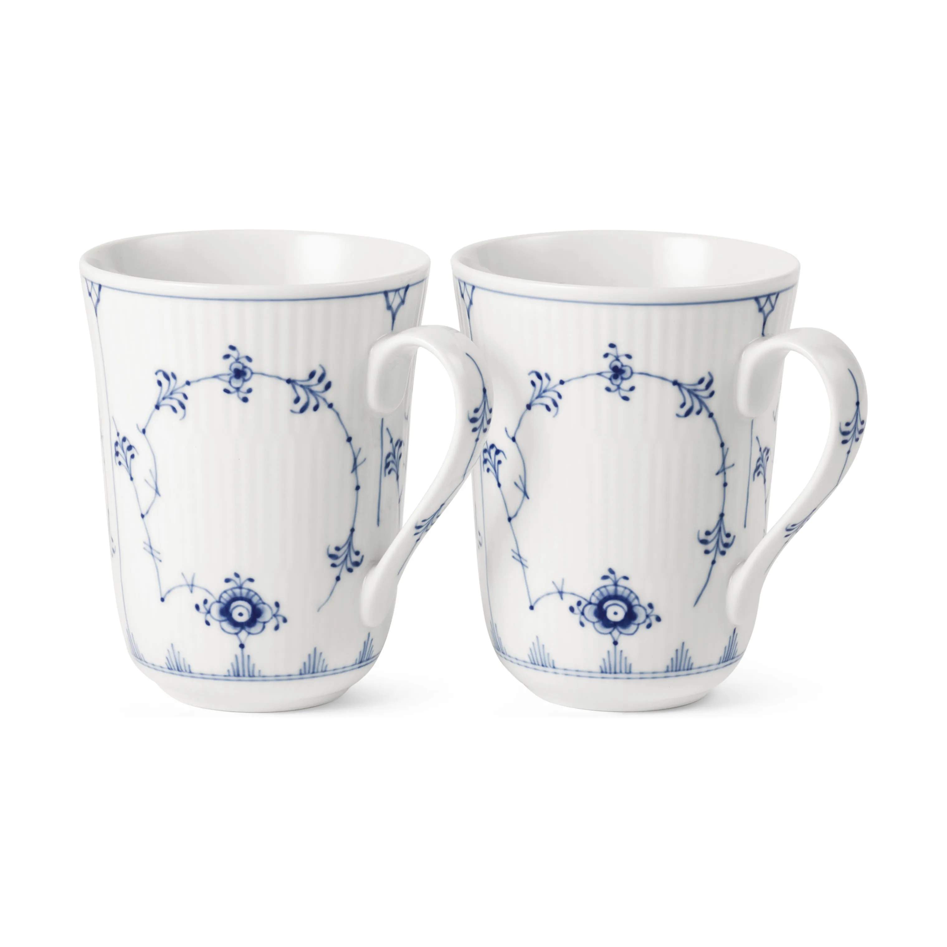Royal Copenhagen Krus og kopper med hank Musselmalet Riflet Krus - 2 stk. i Hvid/koboltblå, 1