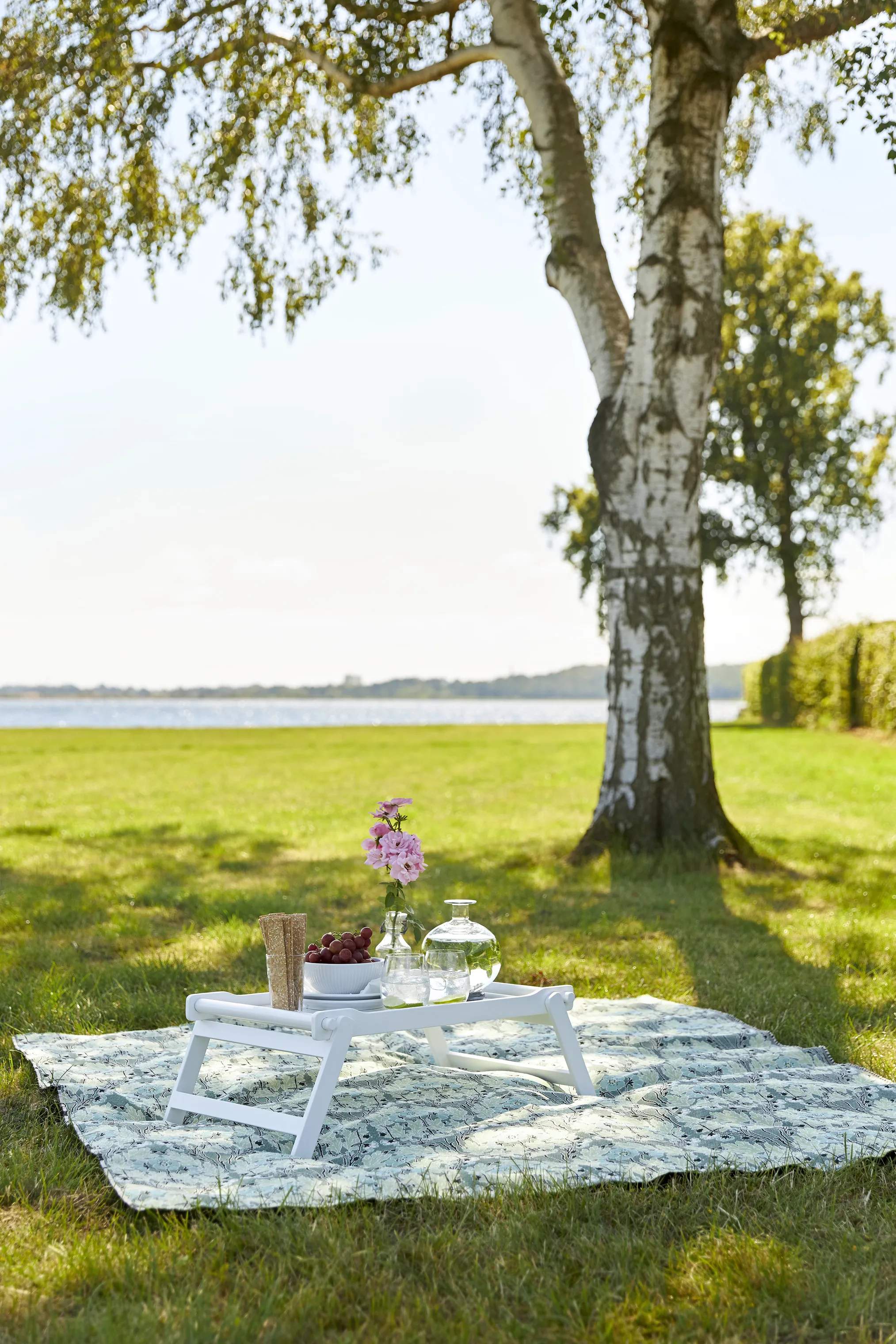 cinas Bakker Serveringsbakke m. ben i Hvid, 2