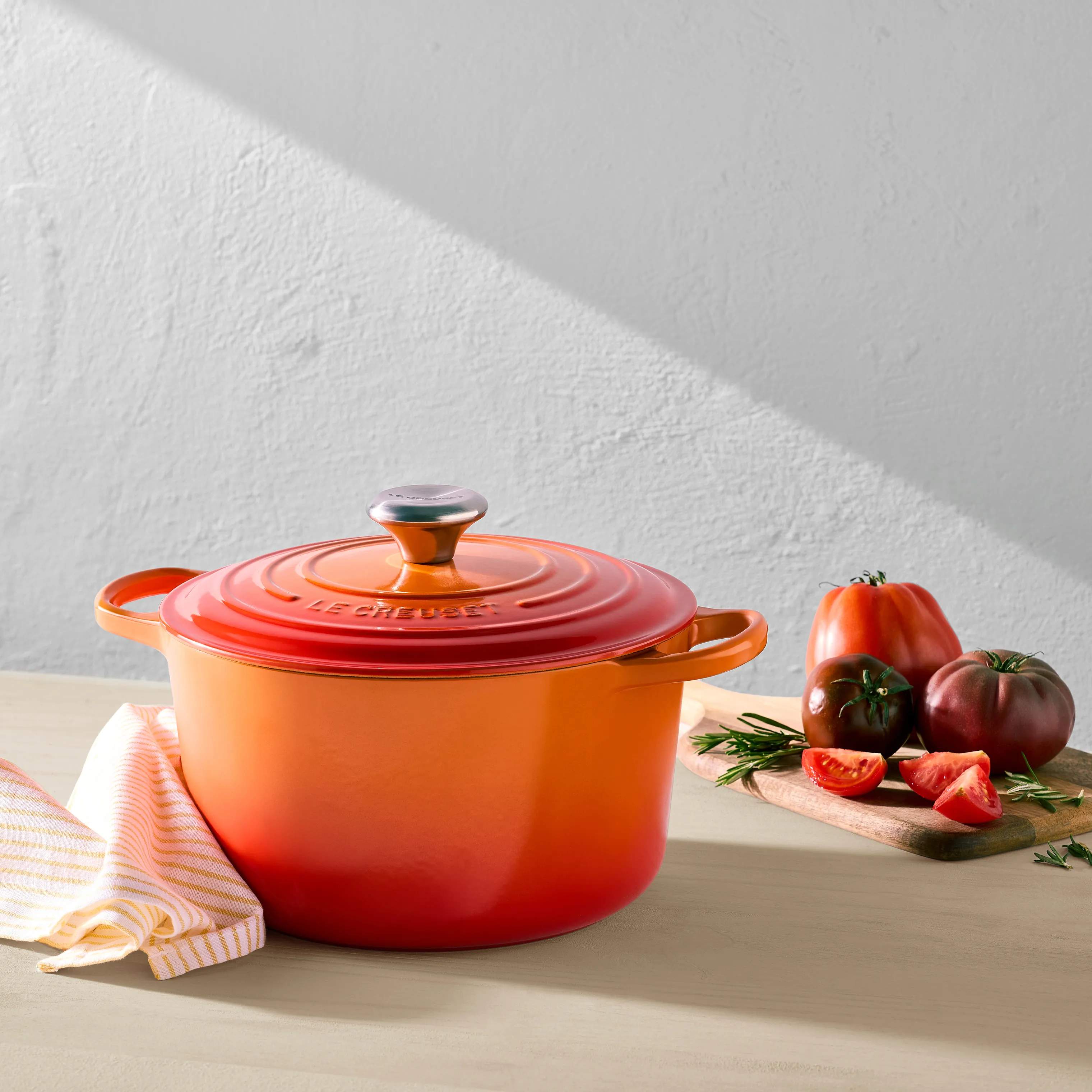 Le Creuset Gryder Signature Gryde i Volcanic, 6.3 L, 2