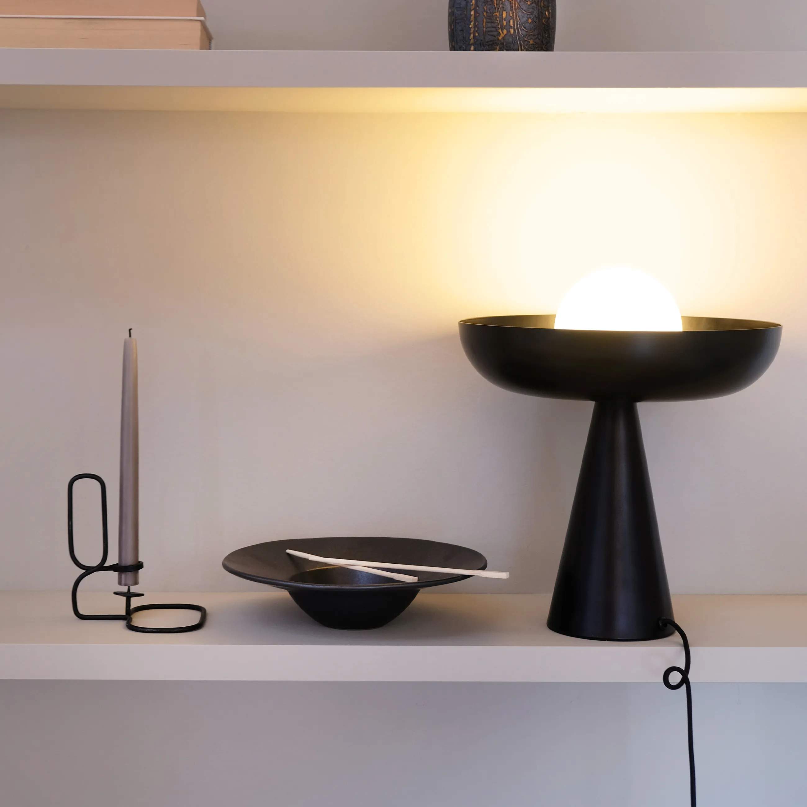 Dyberg Larsen Bordlamper Ava Bordlampe i Sort, 2