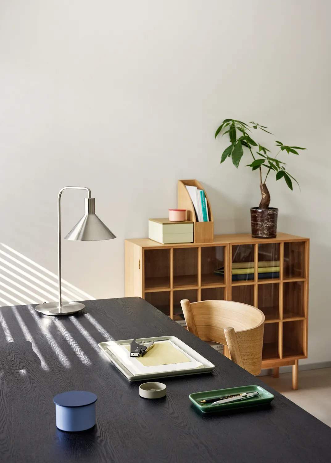 Hübsch Bordlamper Solo Bordlampe i Nikkel, 2