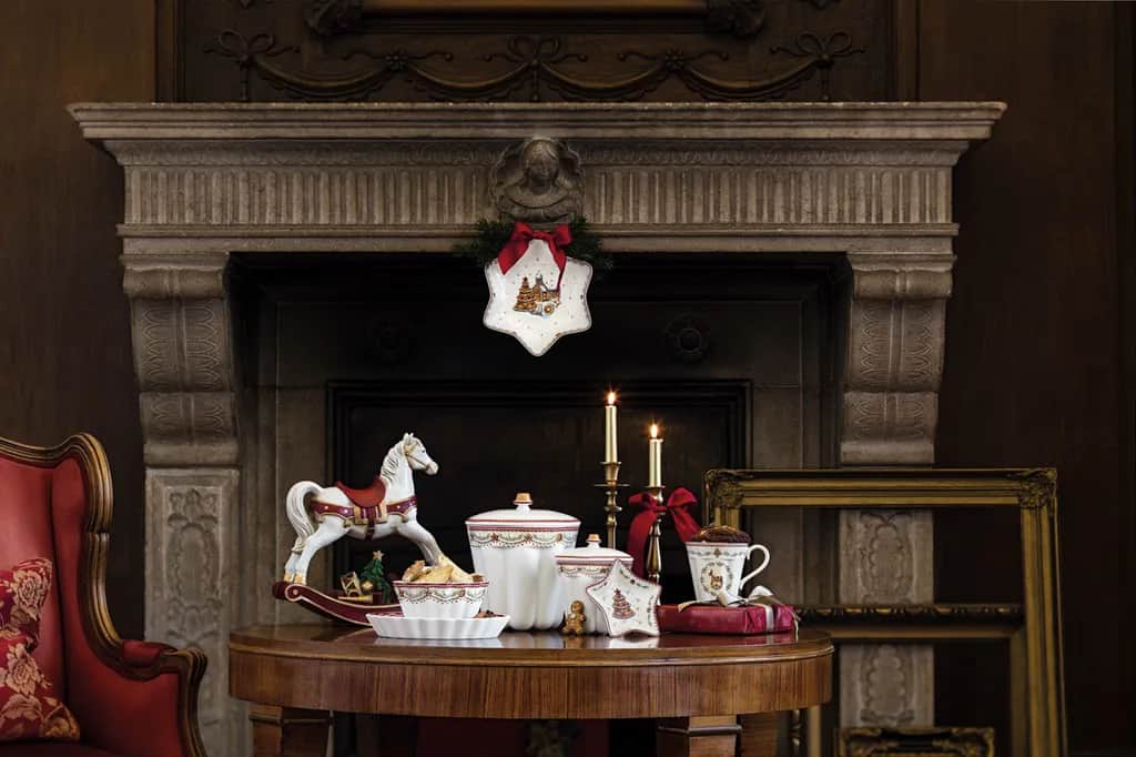 Villeroy & Boch Julefigurer Winter Collage Accessoires Winter Collage Accessories Gyngehest i Rød, 2