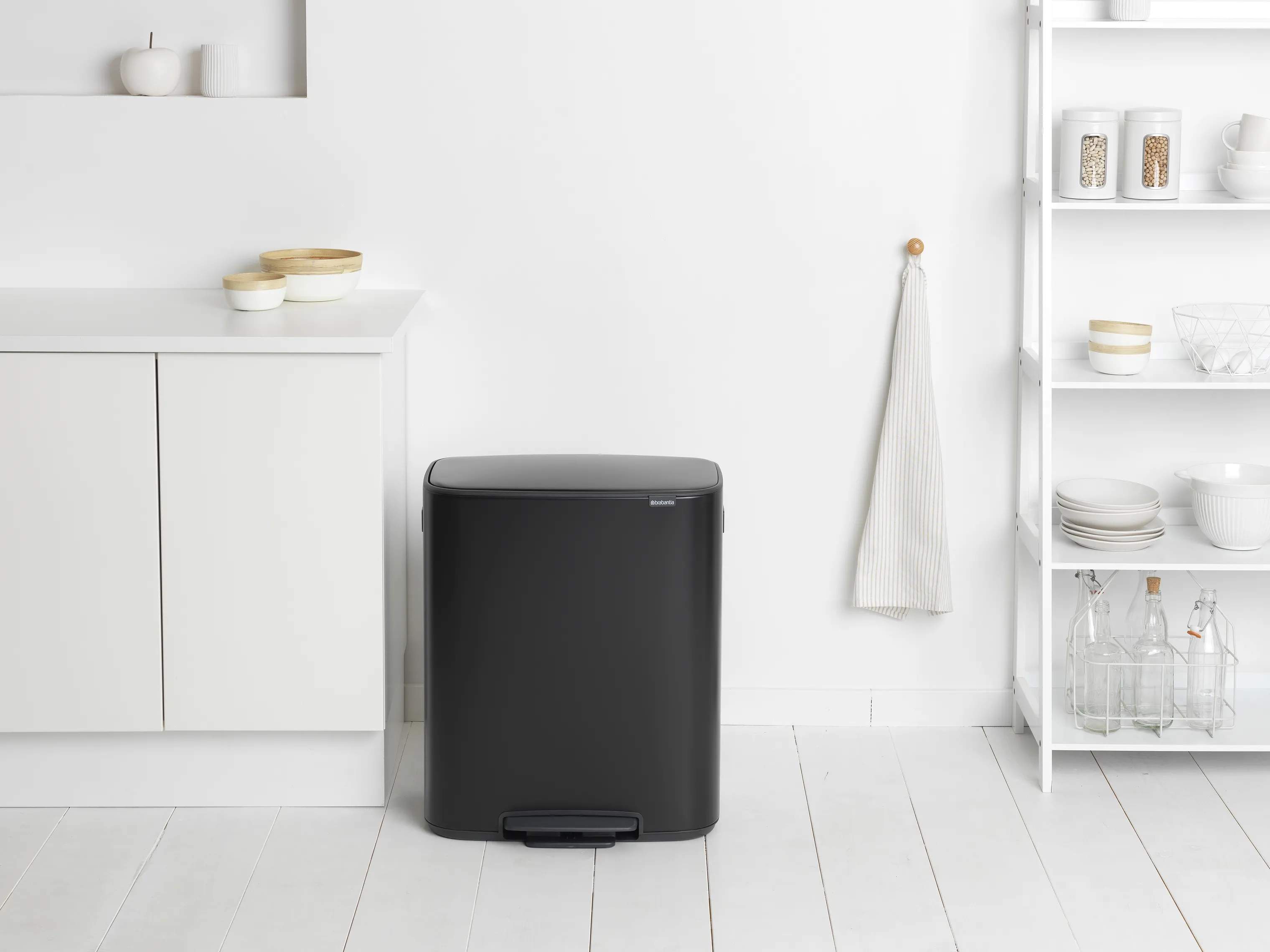 Brabantia Toiletspande BO Pedalspand i Mat sort, 60 L, 2
